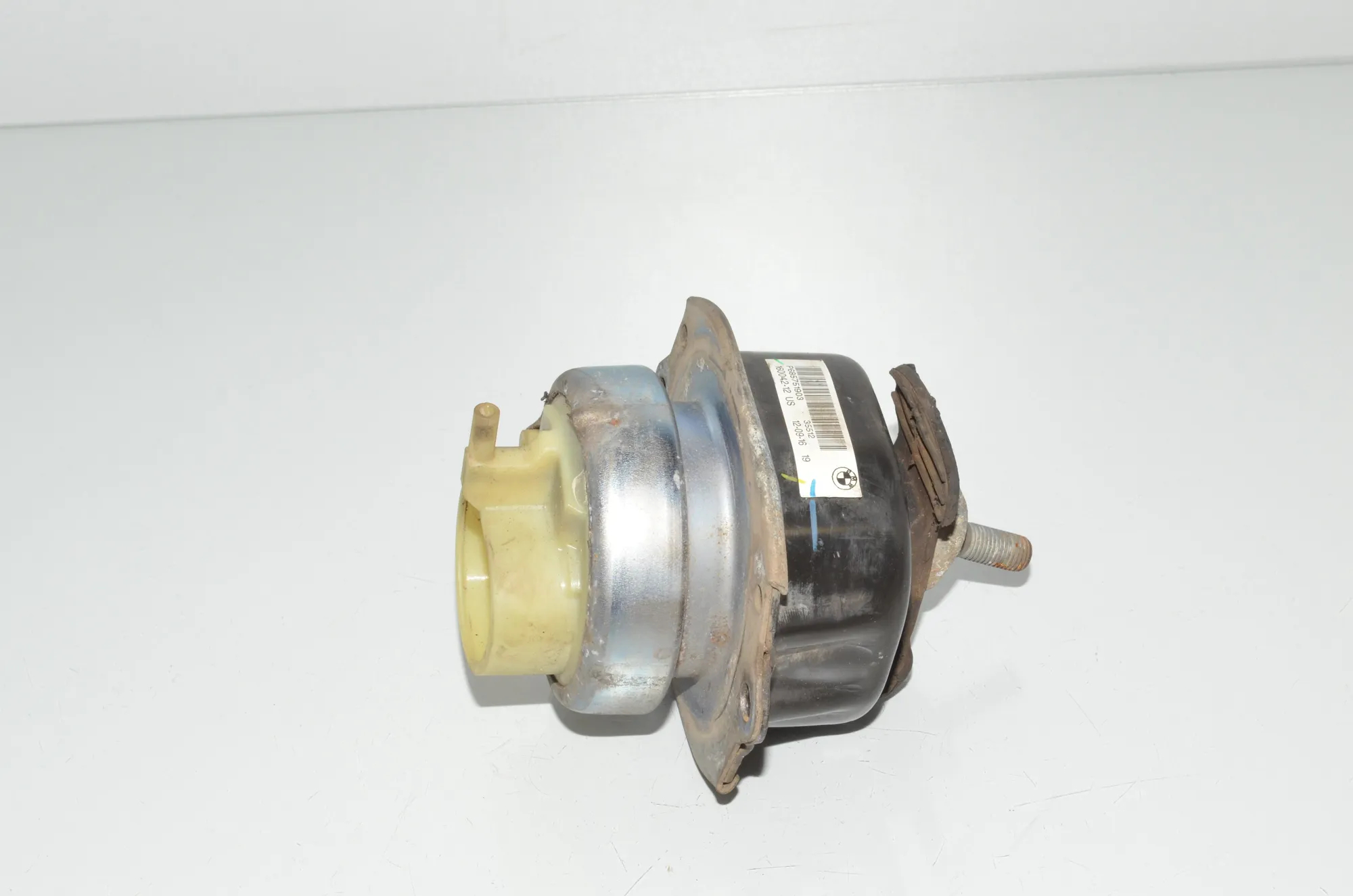 Left Side Engine Mount – OEM 6857519 · BMW X6 (F16, F86) M 50 d 2016 – 2