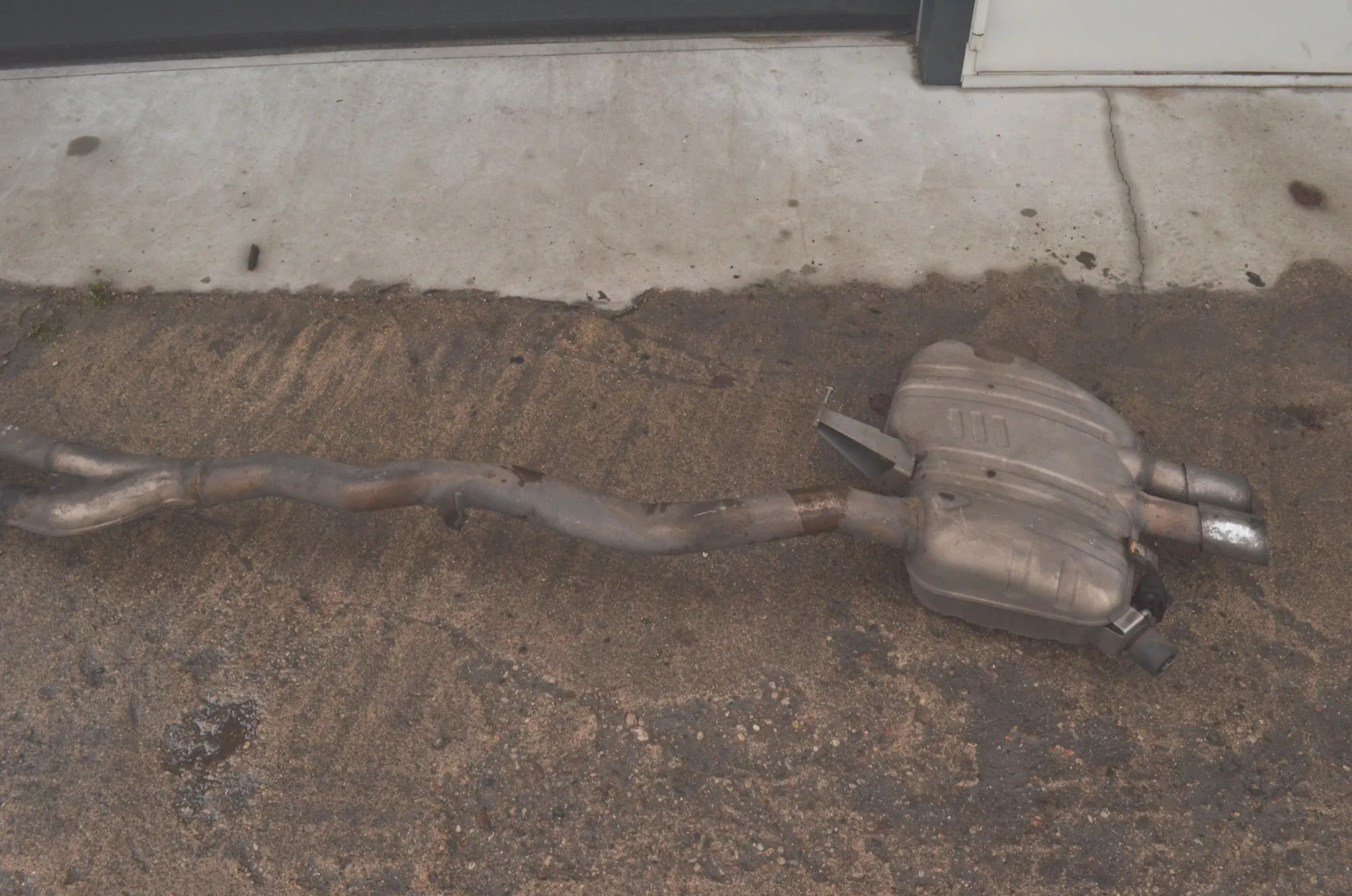 Exhaust – OEM 7807103 · BMW 5 Gran Turismo (F07) 530 d 2010 – 5