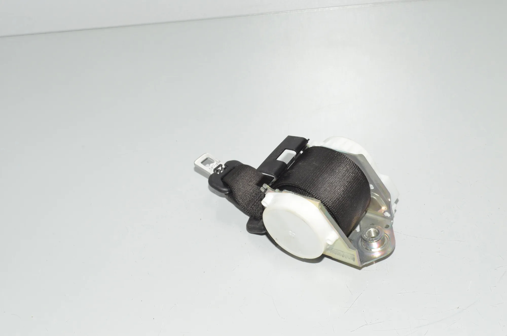 Rear Middle Seatbelt – OEM 7247667 · BMW 5 (F10) 530 d 2013 – 4