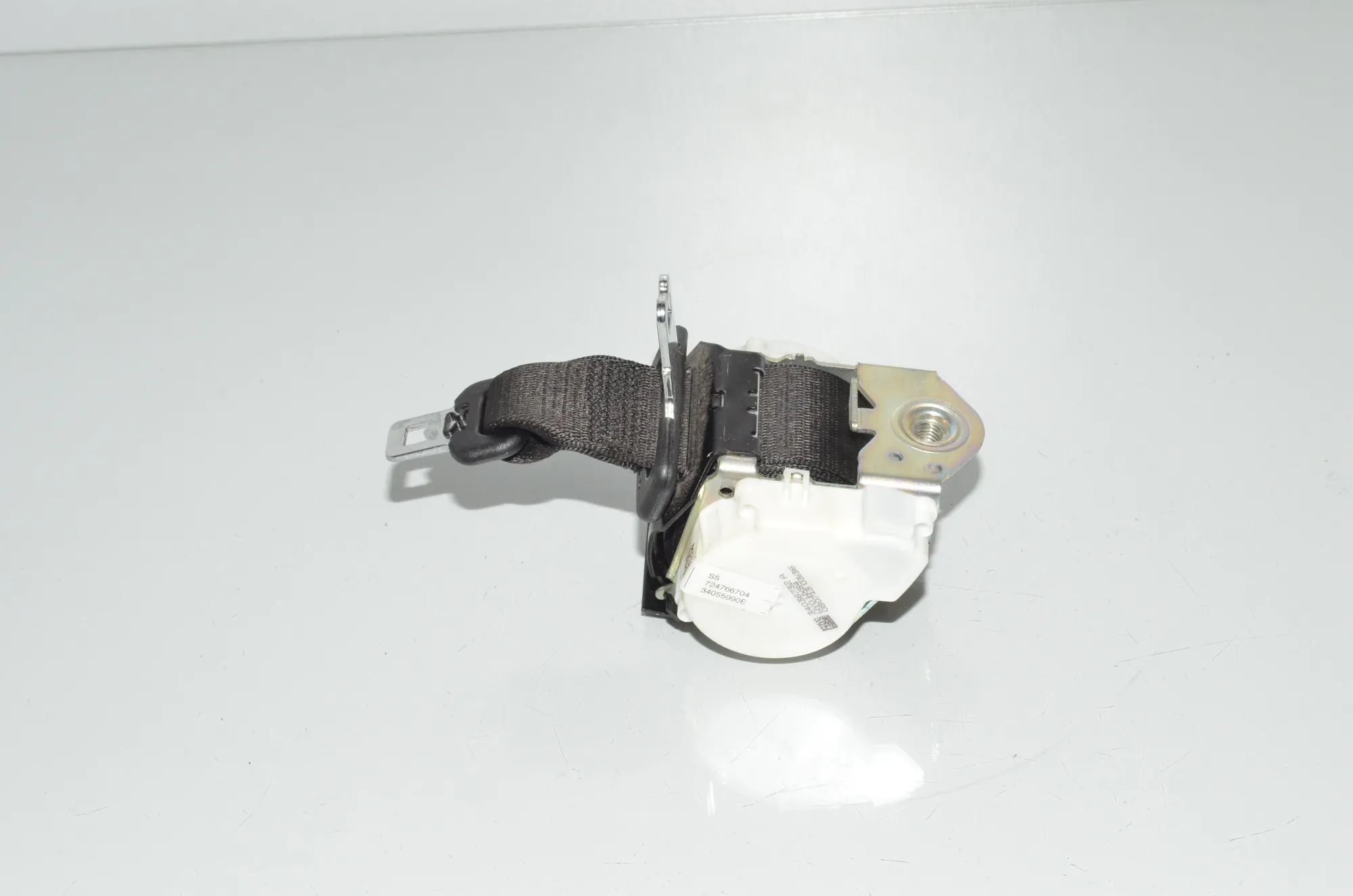 Rear Middle Seatbelt – OEM 7247667 · BMW 5 (F10) 530 d 2013 – 5