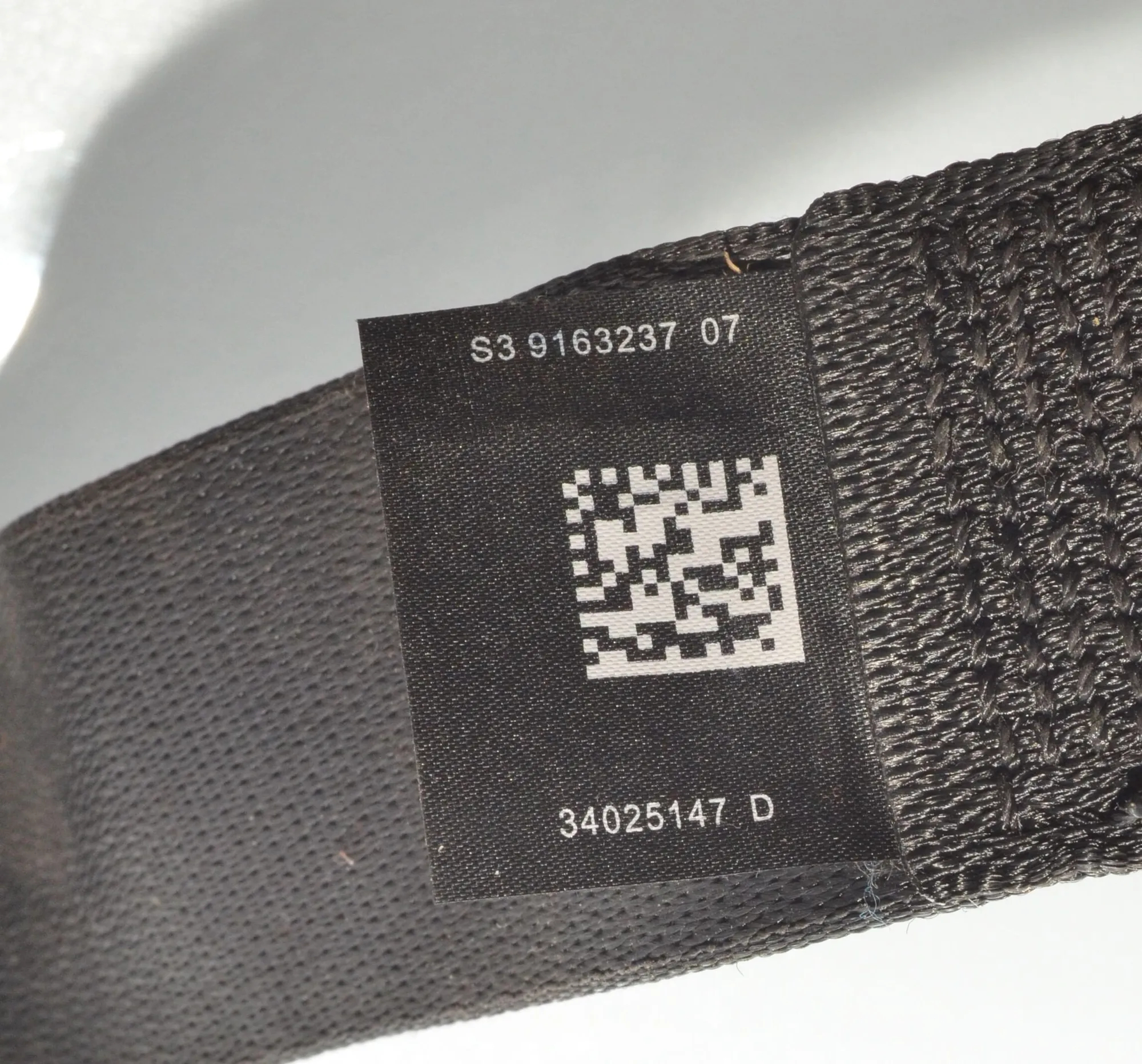 Rear Right Seatbelt – OEM 9163237 · BMW 5 (F10) 530 d 2013 – 5