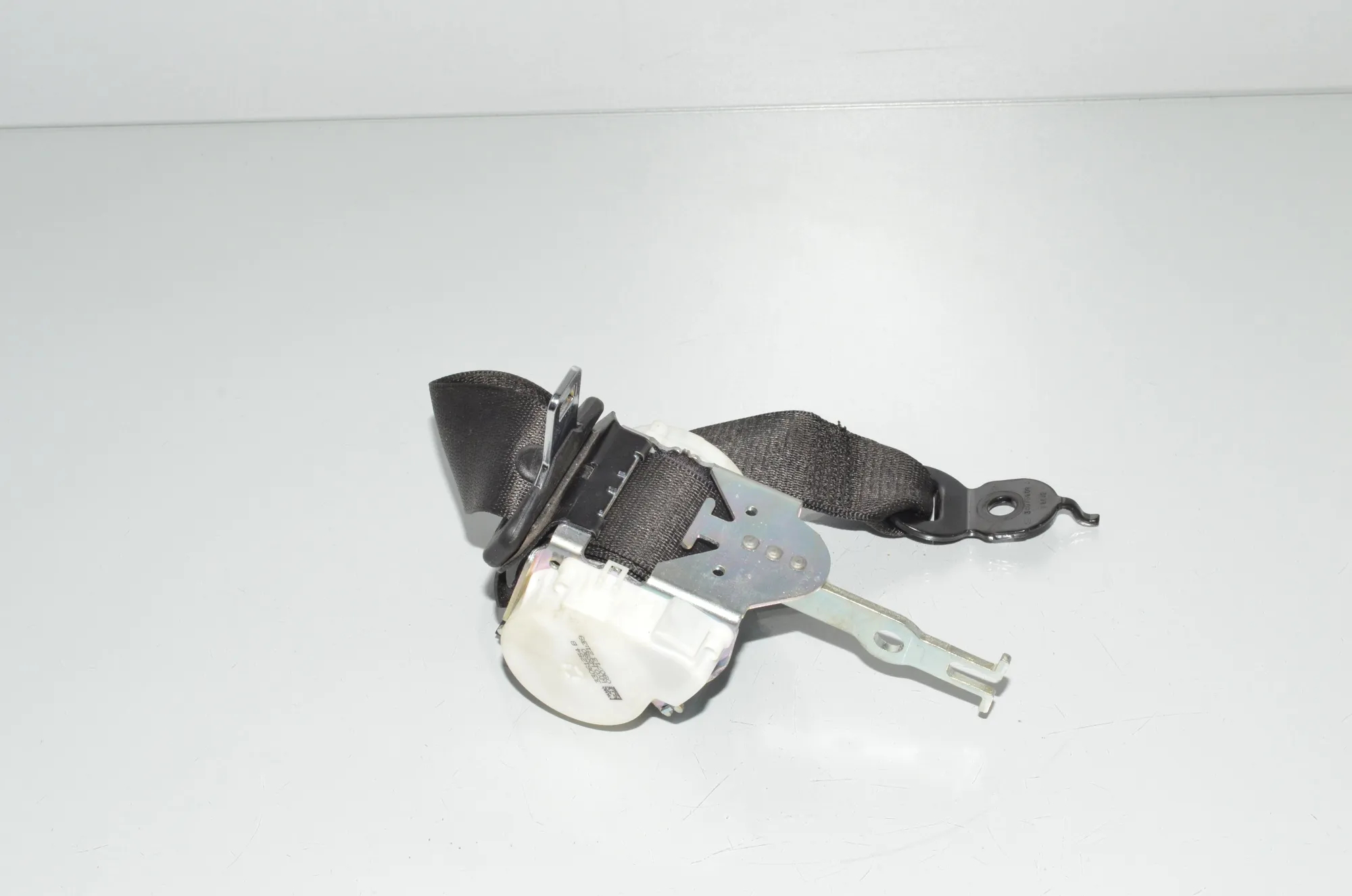 Rear Right Seatbelt – OEM 9163237 · BMW 5 (F10) 530 d 2013