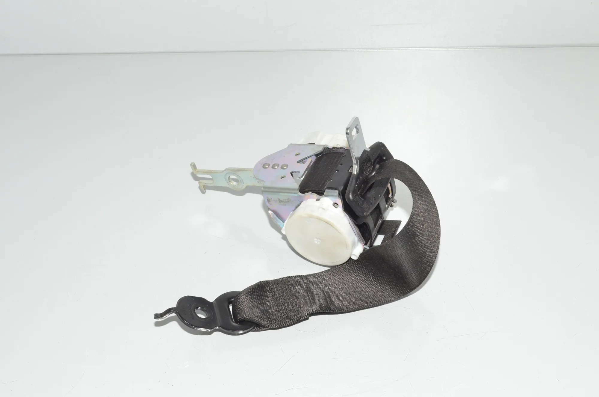 Rear Right Seatbelt – OEM 9163237 · BMW 5 (F10) 530 d 2013 – 4