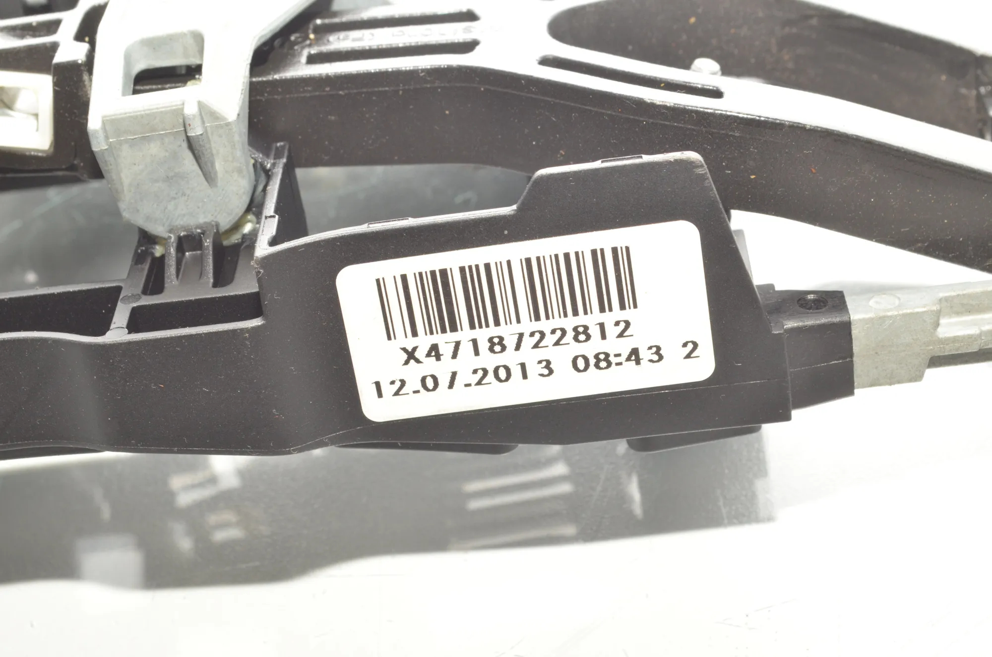 Rear Right Door Interior Handle Frame – OEM 7187228 · BMW 5 (F10) 530 d 2013 – 5