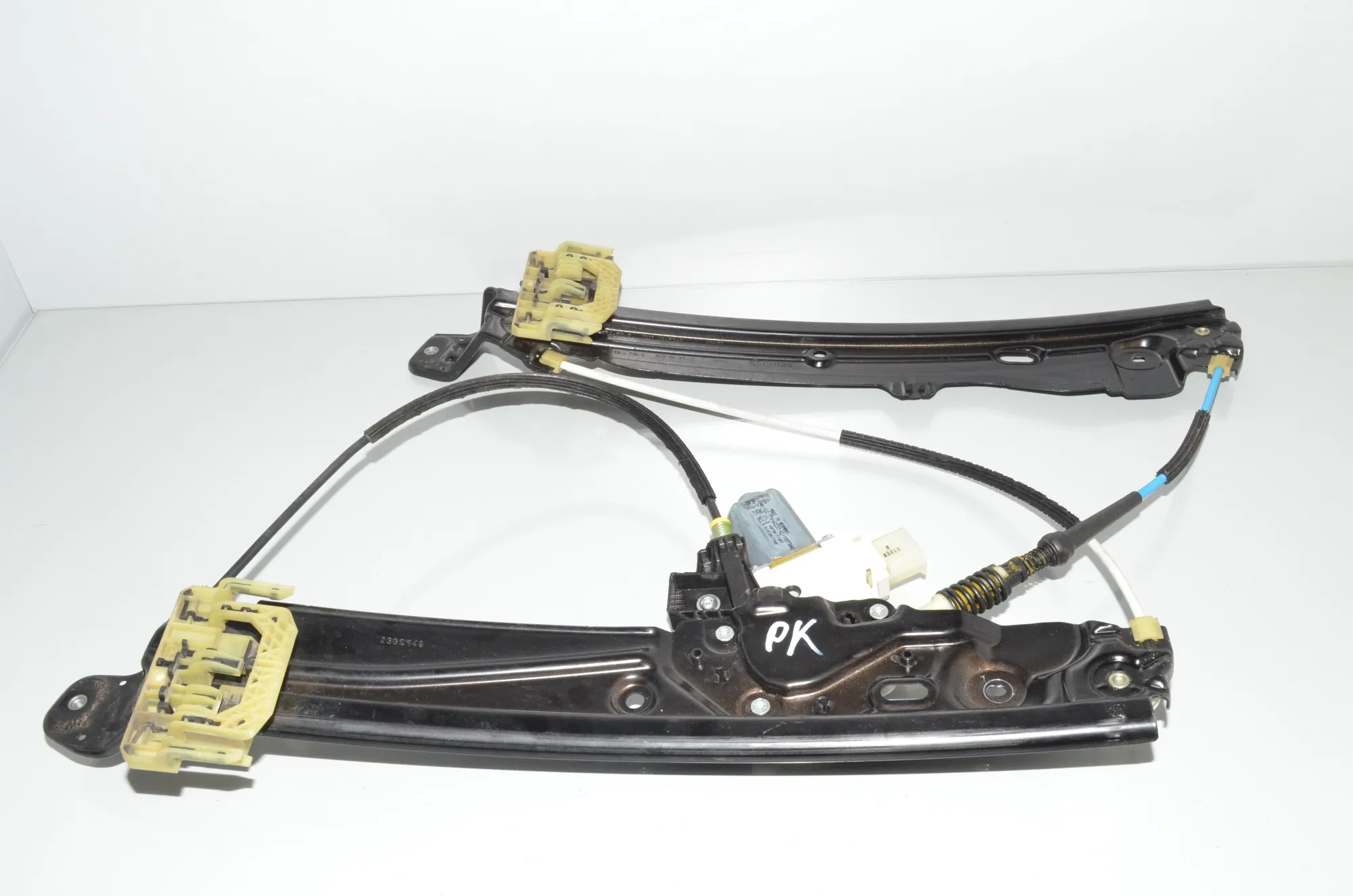 Front Left Door Window Regulator – OEM 7182131 · BMW 5 (F10) 530 d 2013 – 3