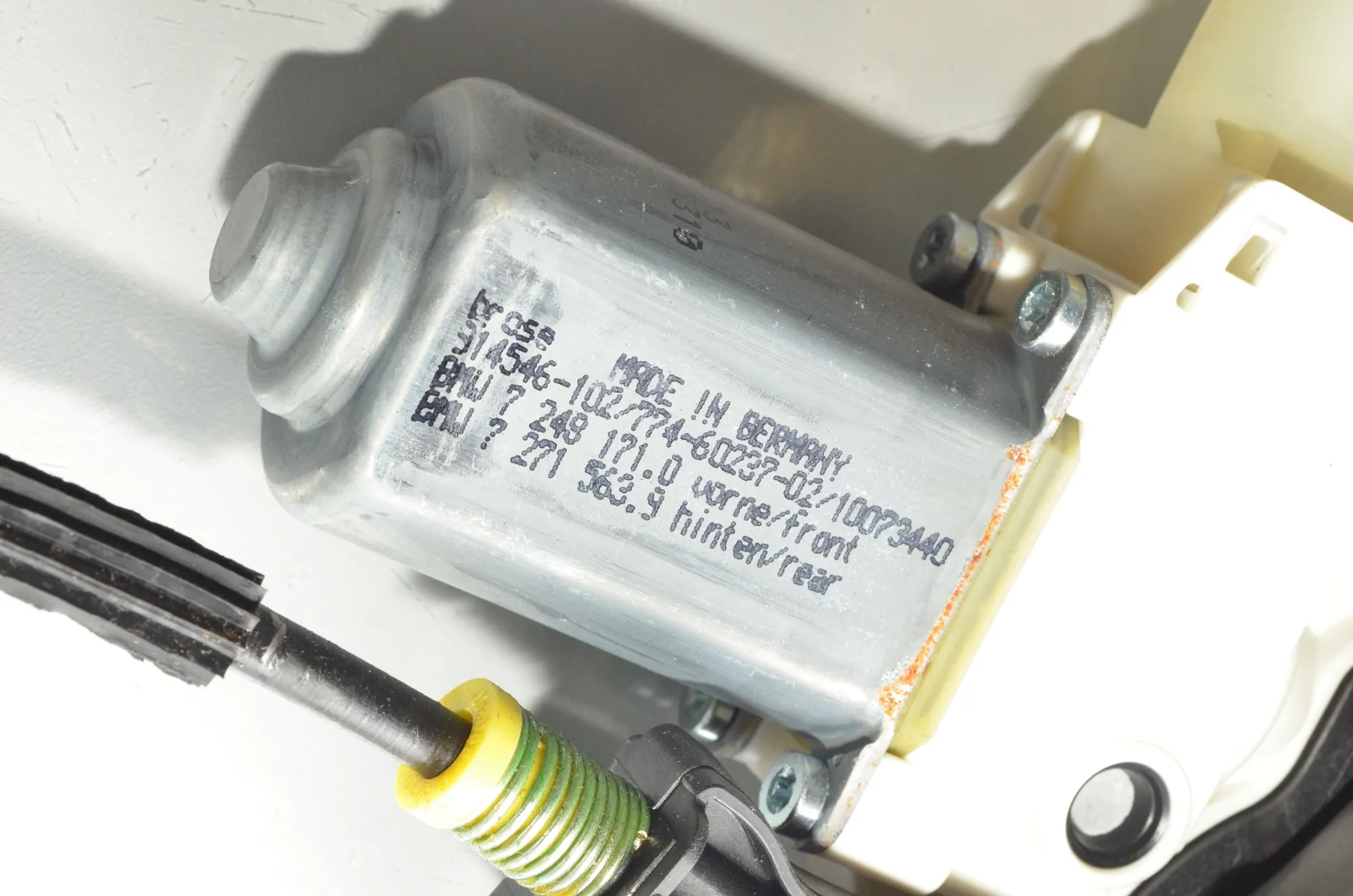 Front Left Door Window Regulator – OEM 7182131 · BMW 5 (F10) 530 d 2013 – 7