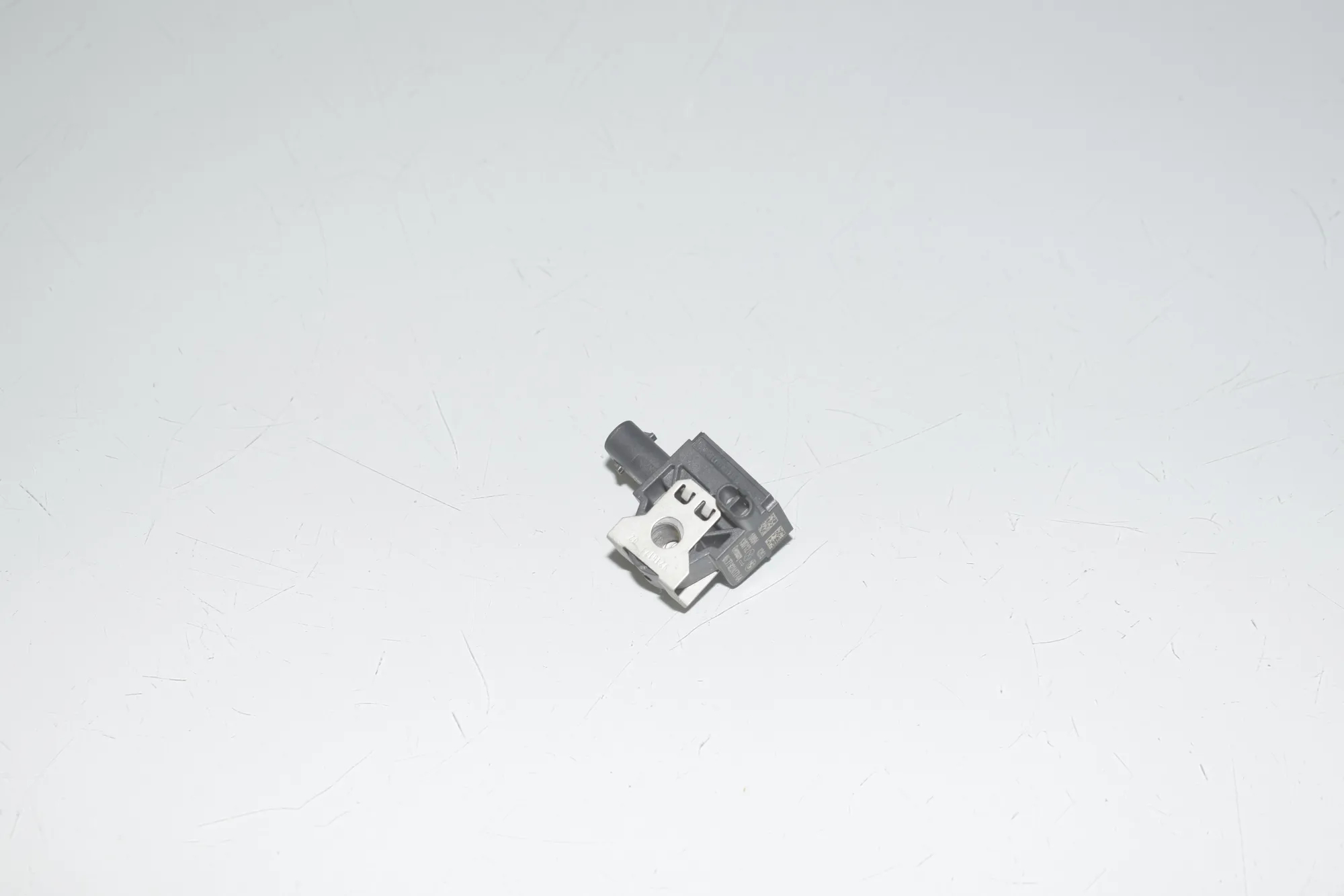 Rear Right Impact Sensor – OEM 9224177 · BMW 5 (F10) 530 d 2013 – 3