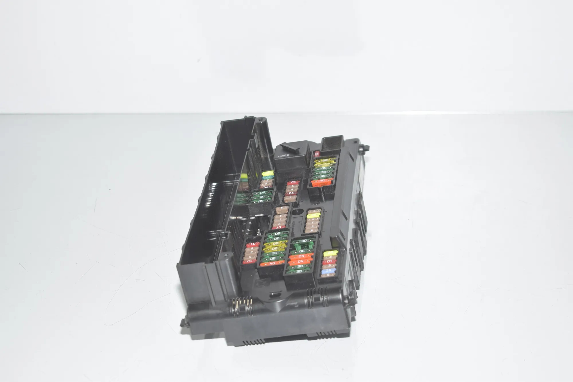 Fuse Box – OEM 9252815 · BMW 5 (F10) 530 d 2013 – 2