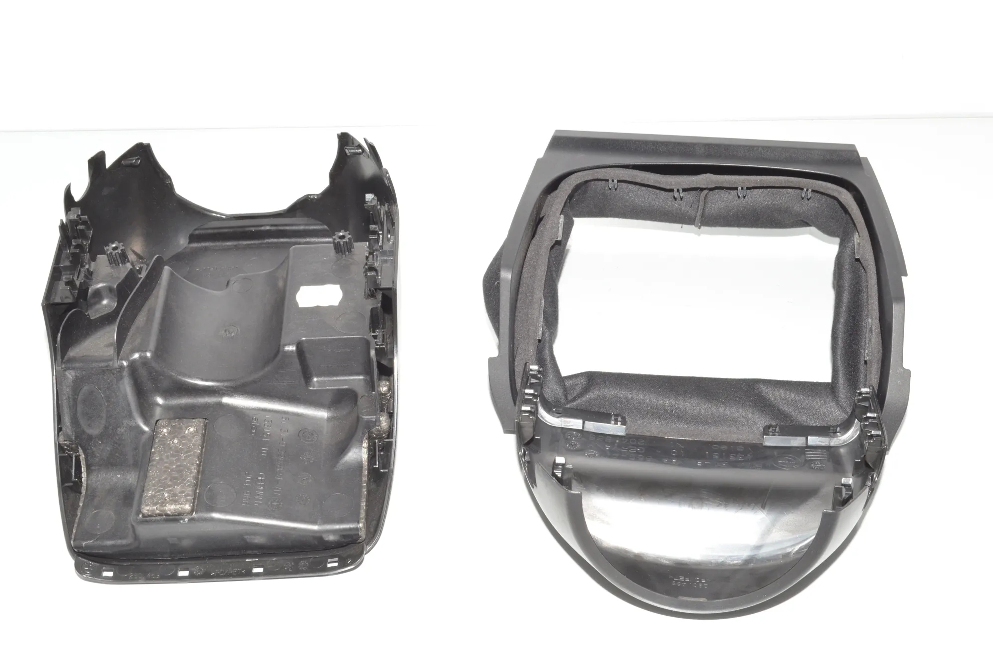 Steering Mechanism Trim – OEM 9220824 · BMW 5 (F10) 530 d 2013 – 6