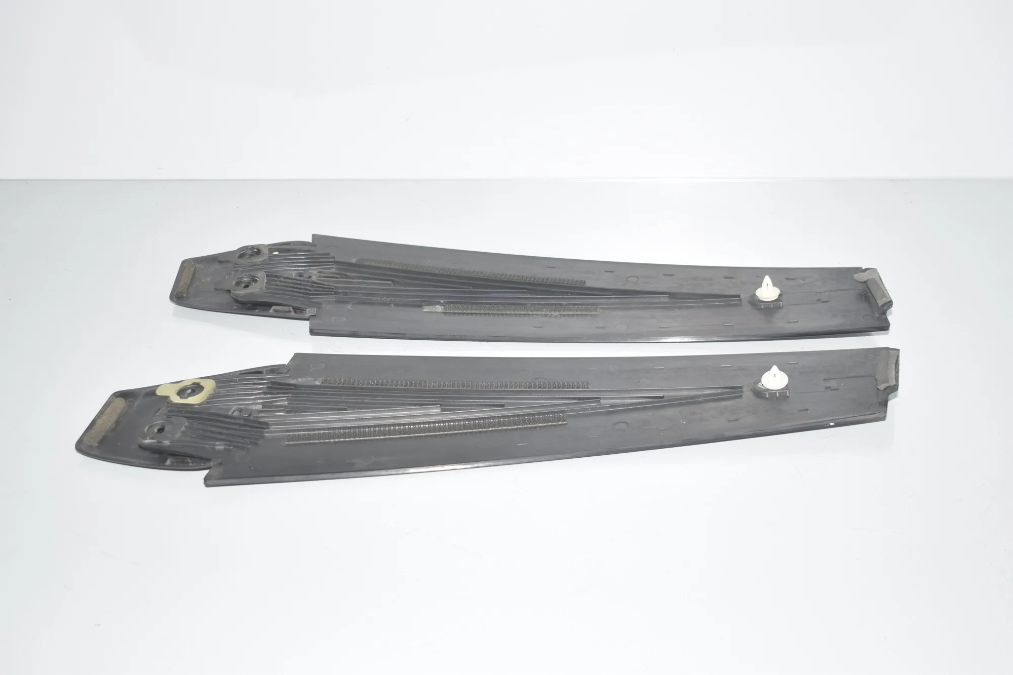B Pillar Trim – OEM 7176779 · BMW 5 Gran Turismo (F07) 530 d 2010 – 3