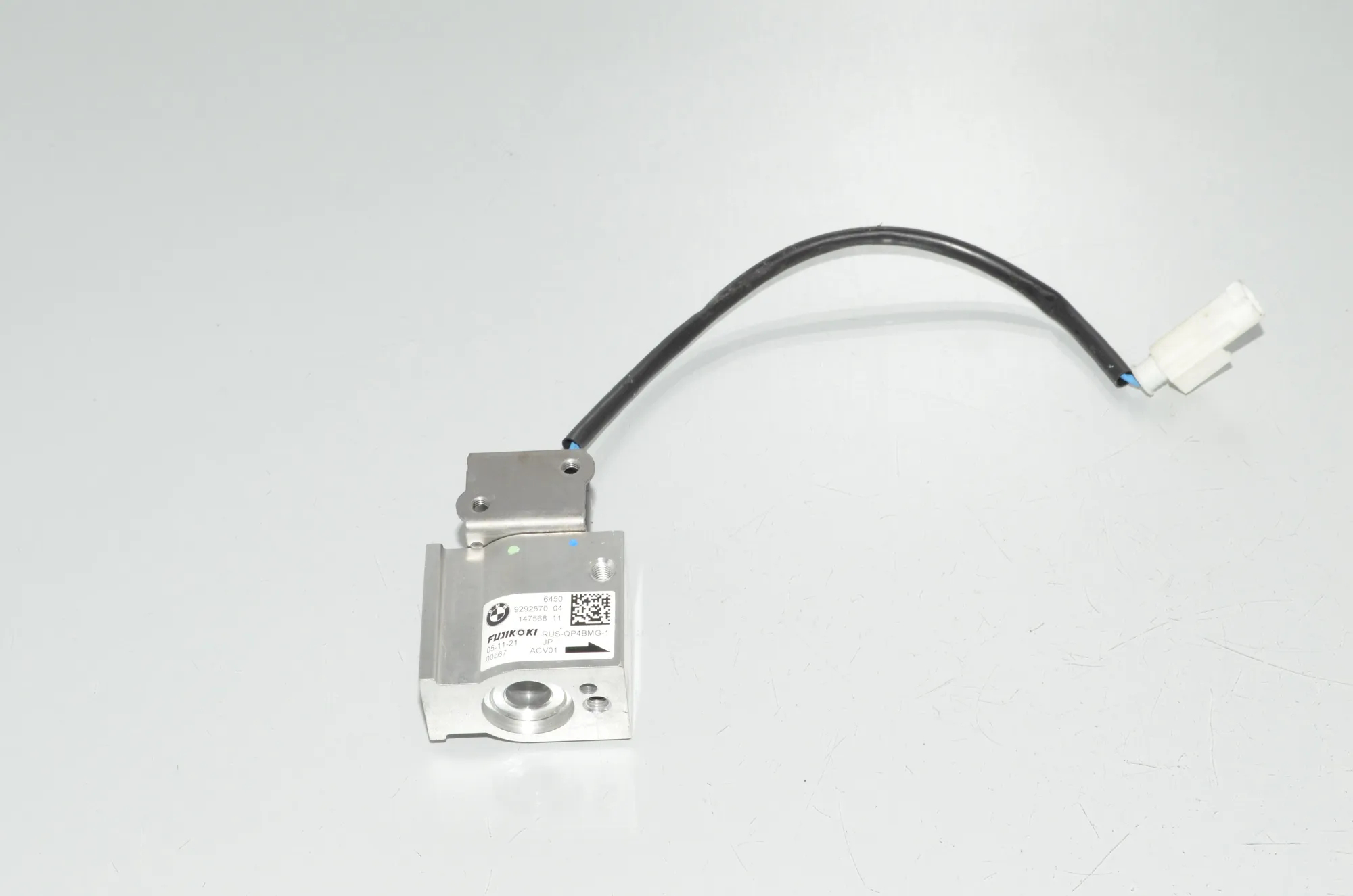 Other Control Units – OEM 9292570 · BMW i3 (I01) BMW i3 (I01) Electric 2020 – 3