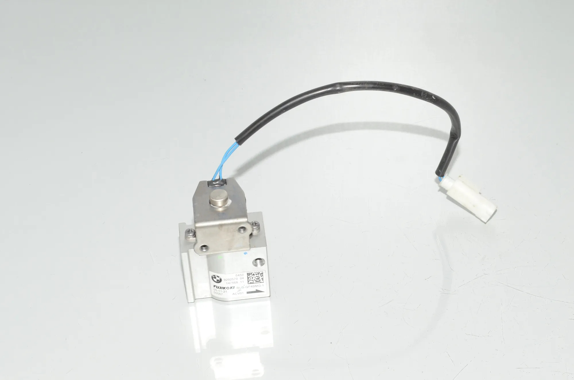 Other Control Units – OEM 9292570 · BMW i3 (I01) BMW i3 (I01) Electric 2020 – 2