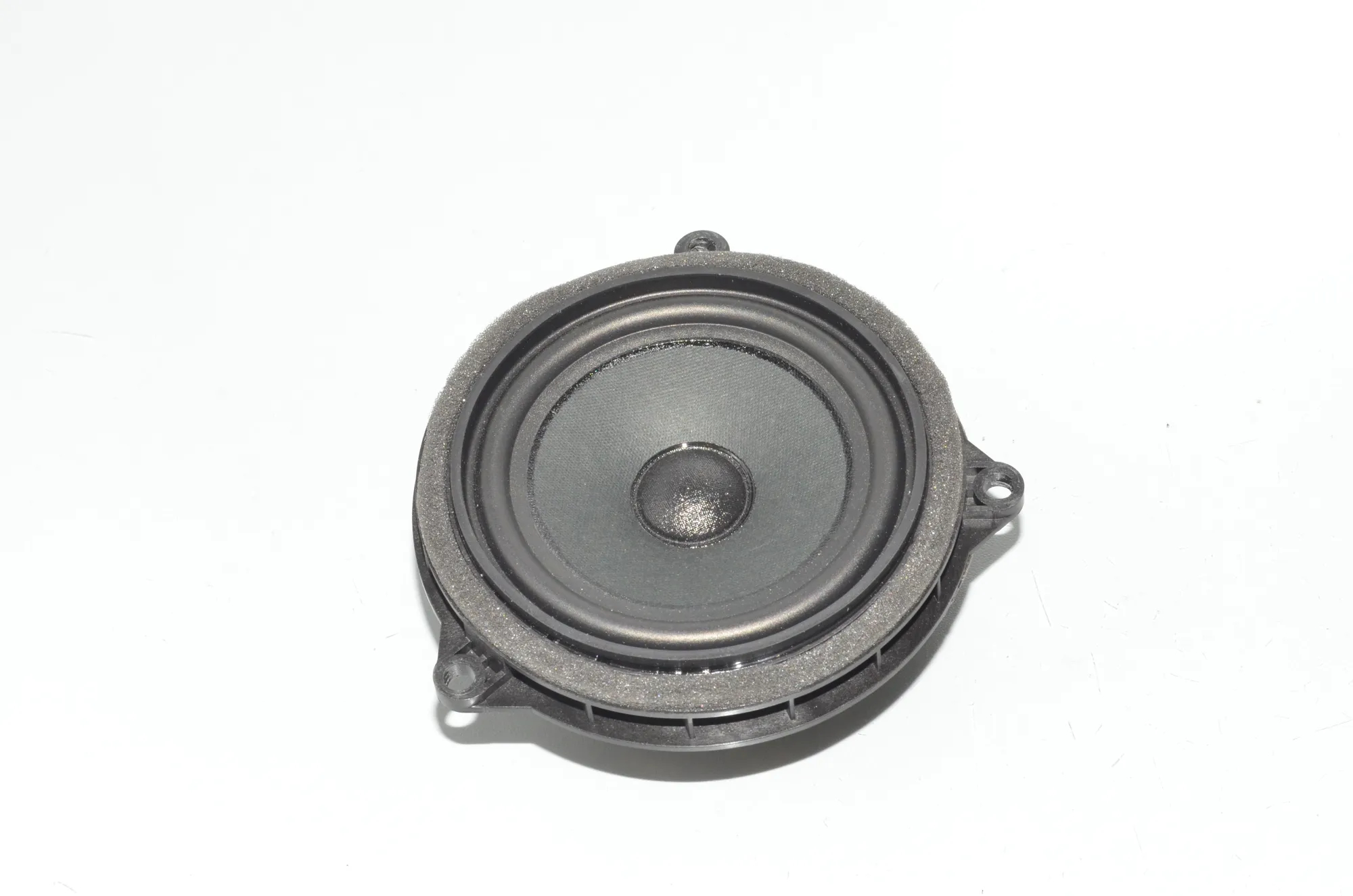 Rear Right Door Speaker – OEM 8715686 · BMW 2 Gran Tourer (F46) 218 d 2019