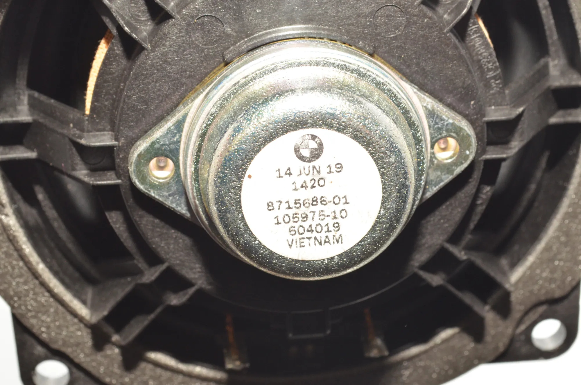 Front Left Door Speaker – OEM 8715686 · BMW 2 Gran Tourer (F46) 218 d 2019 – 4