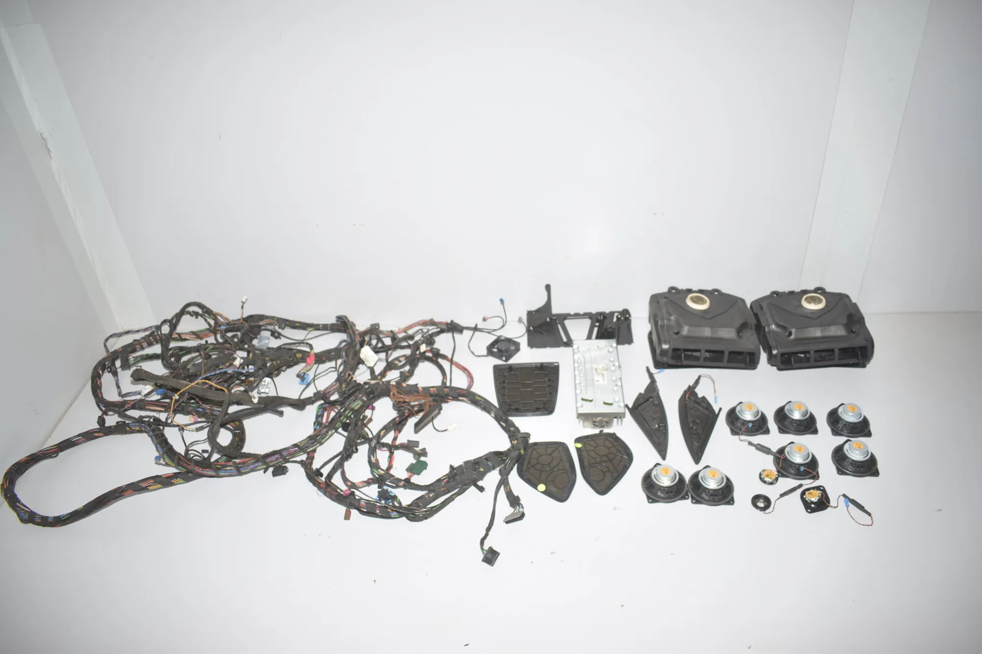 Sound Audio System Set – OEM 9211607 · BMW 5 Gran Turismo (F07) 530 d 2010 – 5