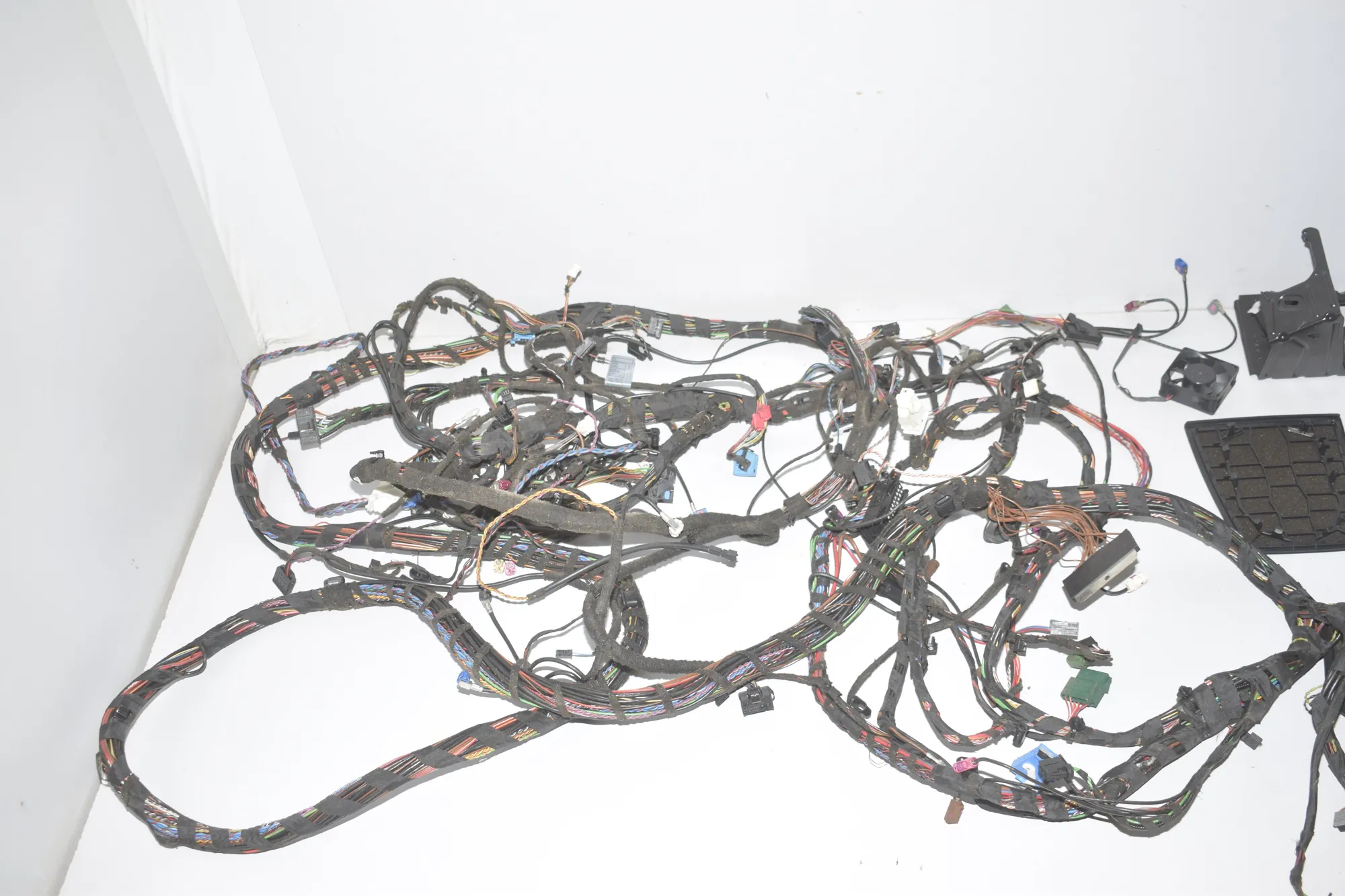 Sound Audio System Set – OEM 9211607 · BMW 5 Gran Turismo (F07) 530 d 2010 – 7