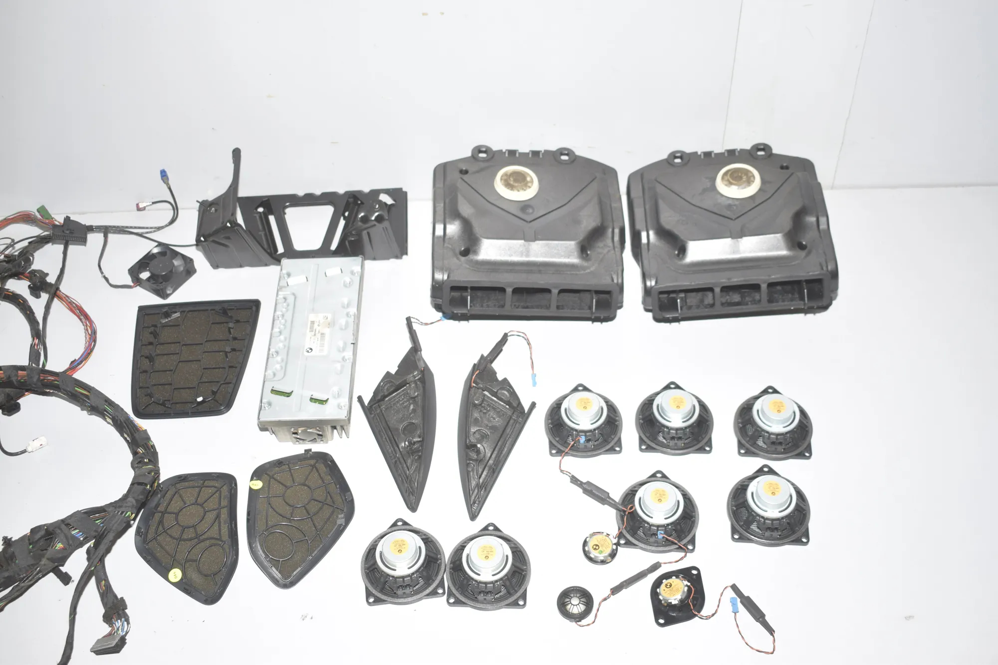Sound Audio System Set – OEM 9211607 · BMW 5 Gran Turismo (F07) 530 d 2010 – 6