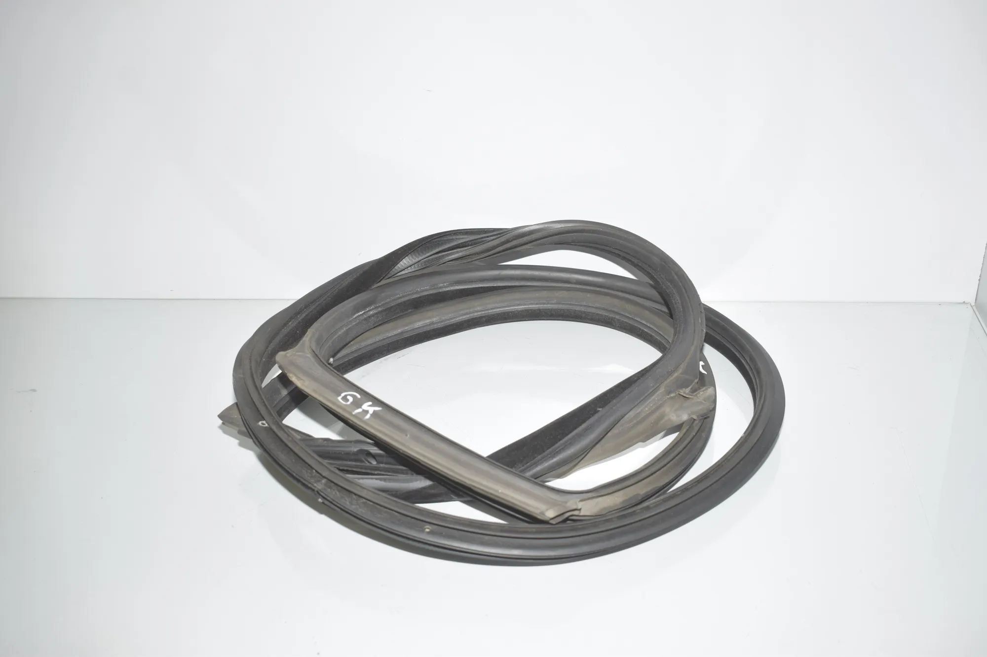 Rear Left Door Seal Rubber – OEM 7196389 · BMW 5 Gran Turismo (F07) 530 d 2010 – 4
