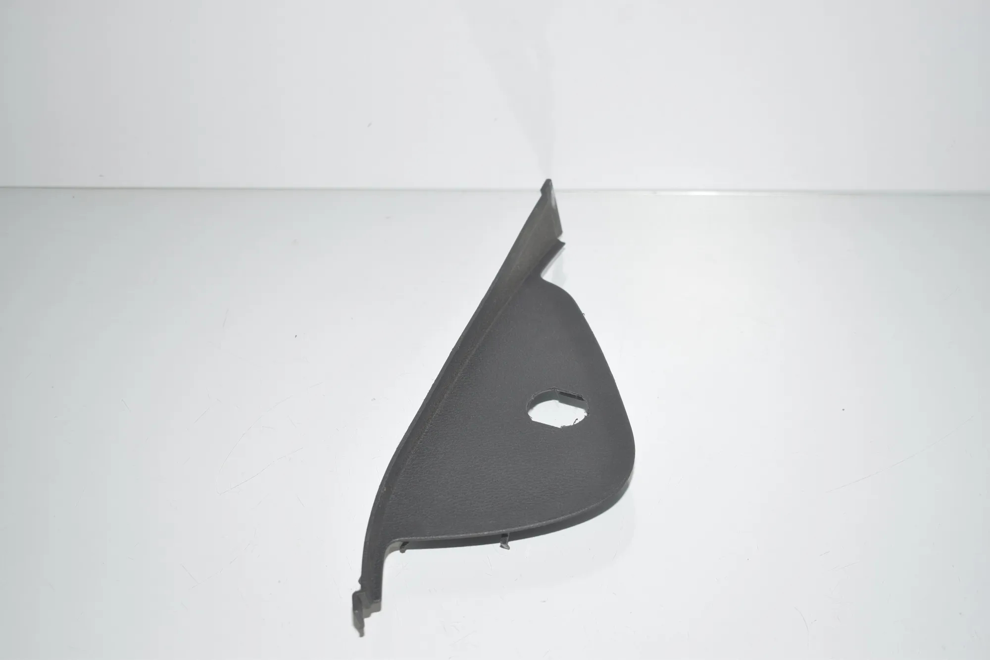 Dashboard Side Trim – OEM 9142544 · BMW 5 Gran Turismo (F07) 530 d 2010 – 3