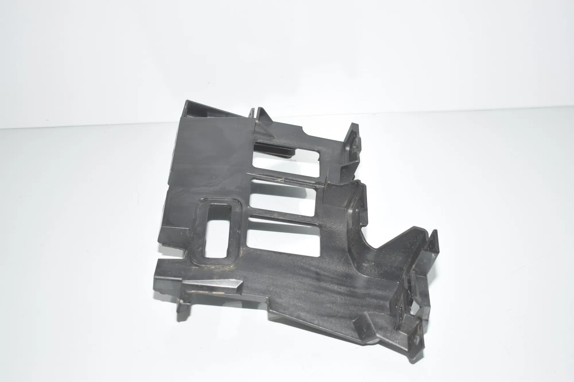 Other Body Parts – OEM 9139173 · BMW 5 Gran Turismo (F07) 530 d 2010 – 2
