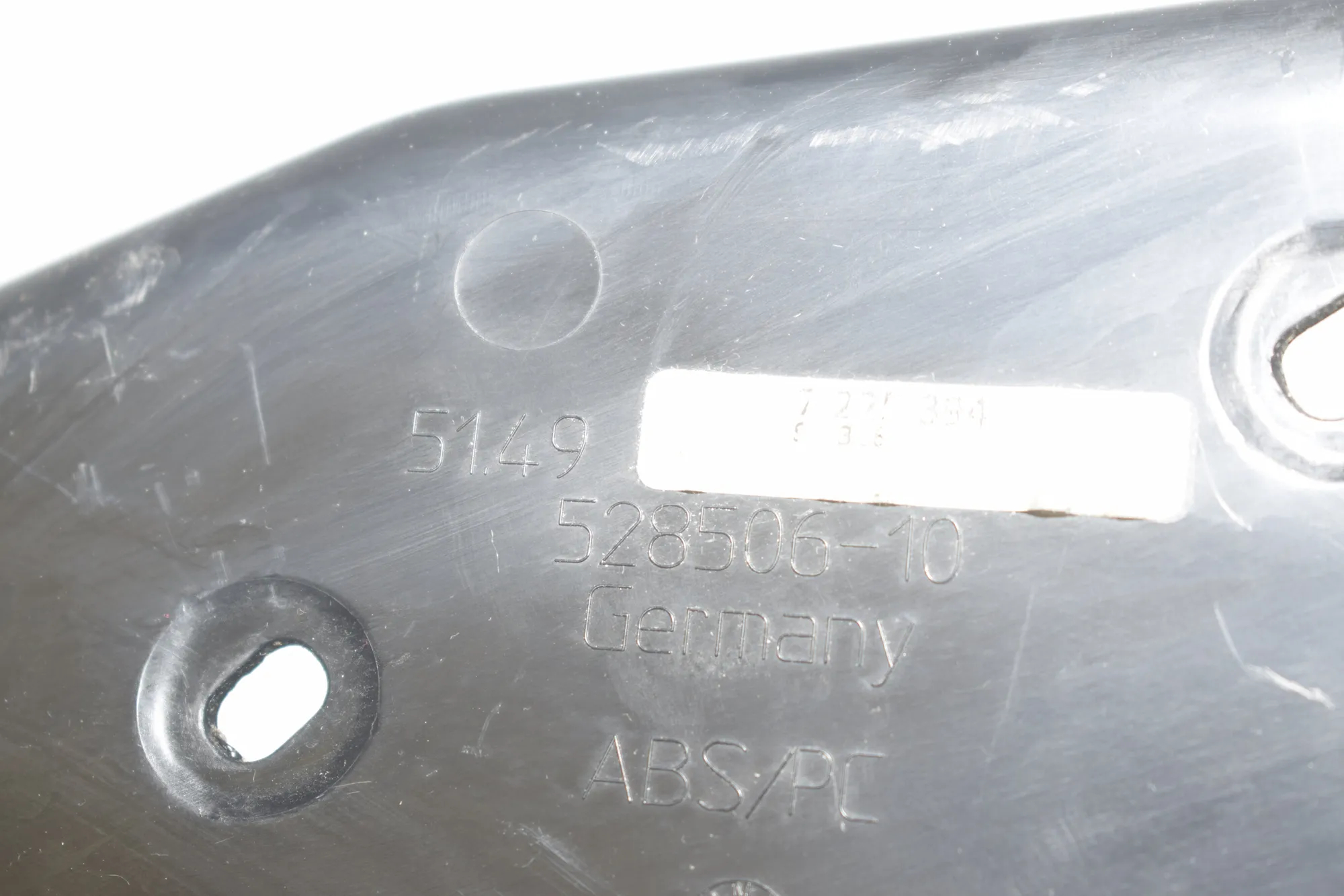Other Body Parts – OEM 7225394 · BMW 5 Gran Turismo (F07) 530 d 2010 – 5
