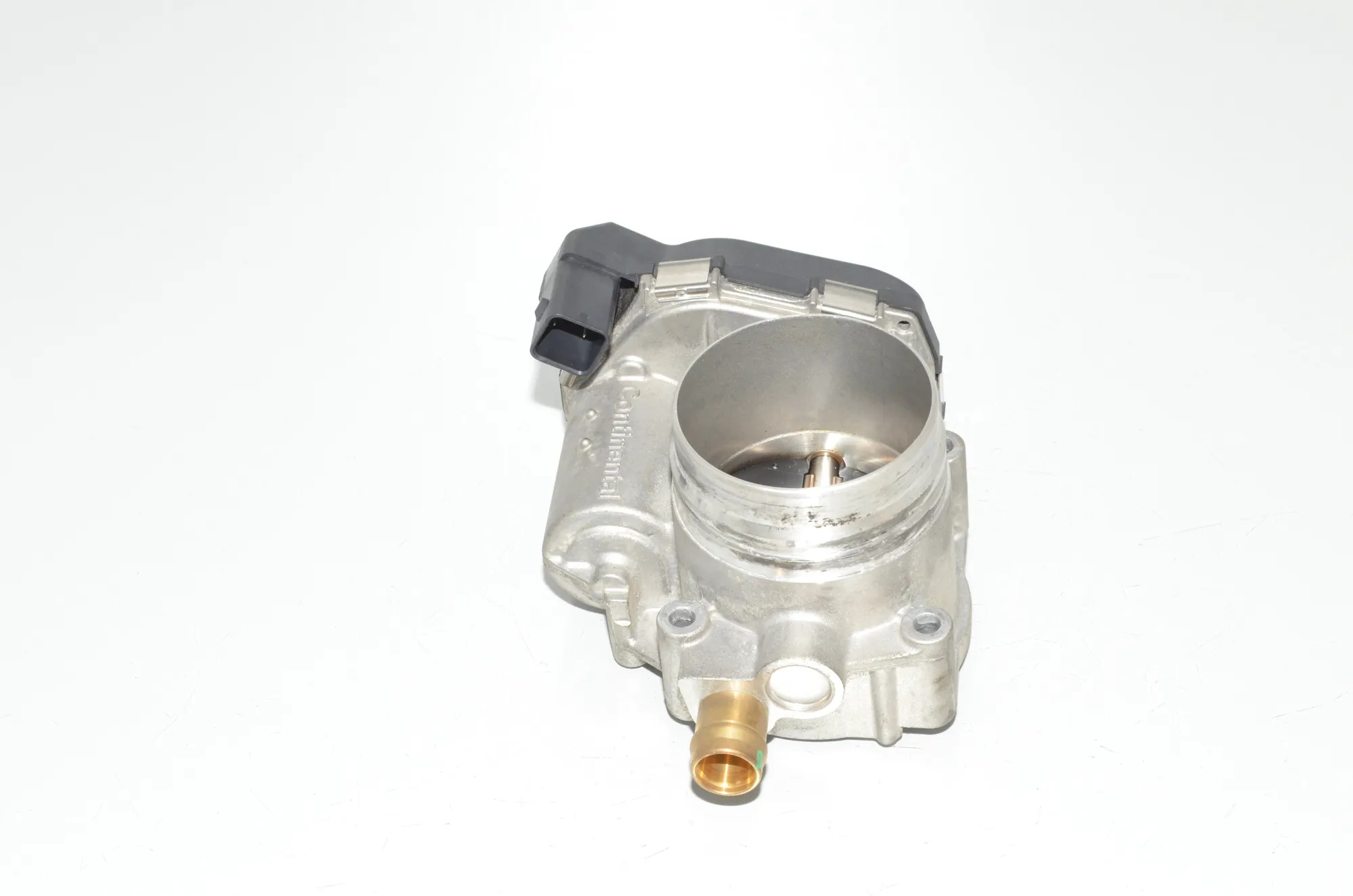 Throttle Body – OEM 7588625 · BMW 2 Coupe (F22, F87) 220 i 2014 – 2