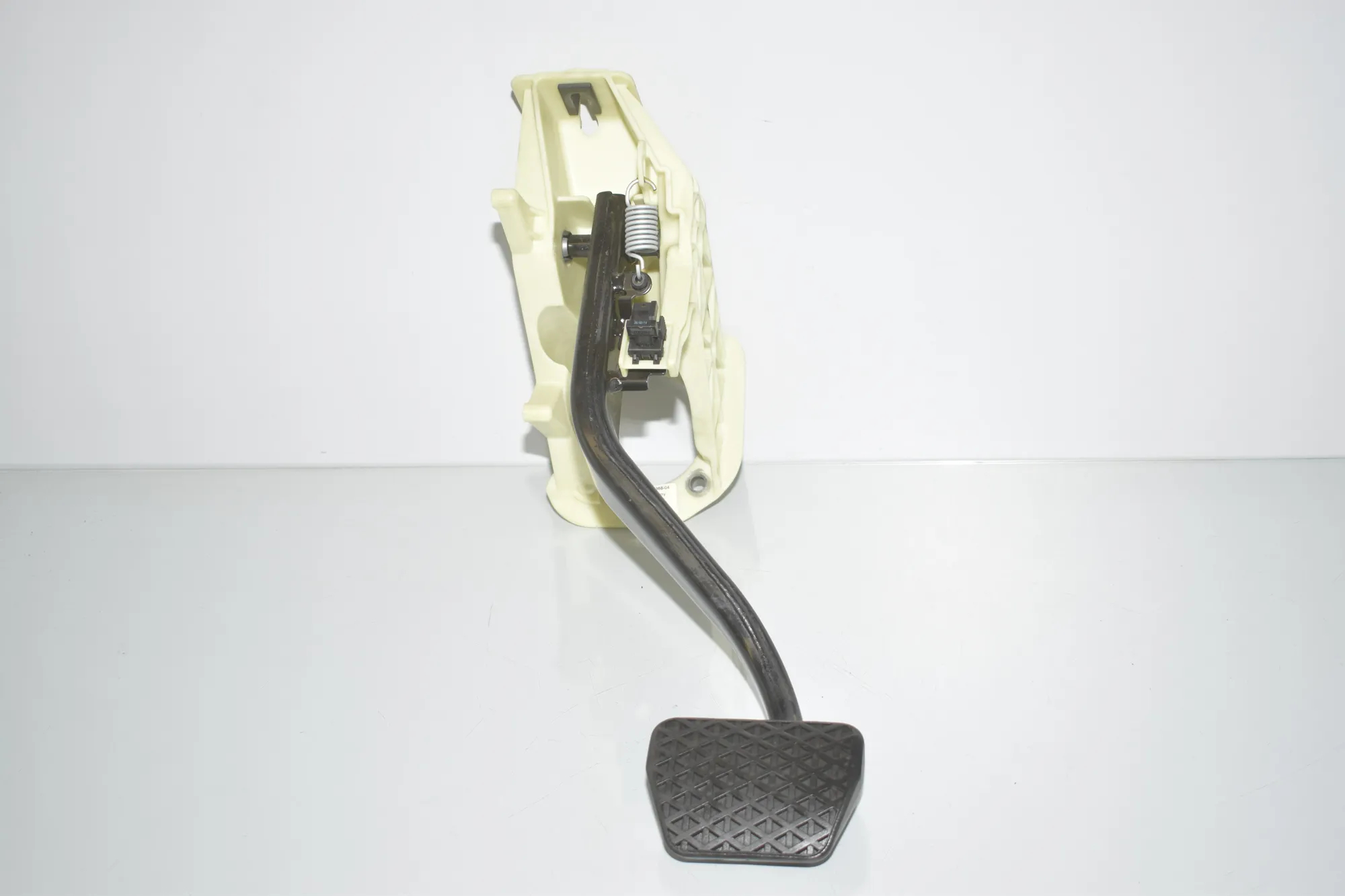 Brake Pedal – OEM 6775368 · BMW 5 Gran Turismo (F07) 530 d 2010