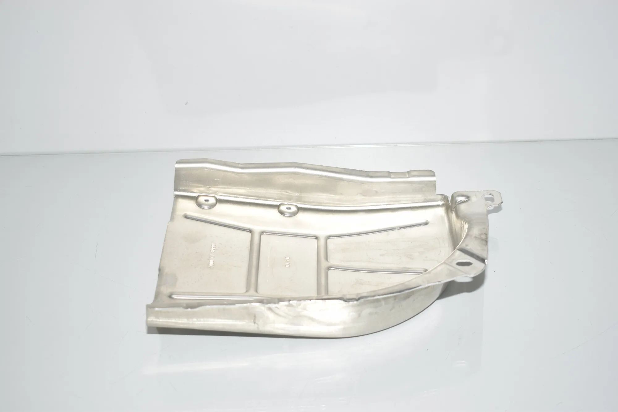 Bracket – OEM 6793364 · BMW 5 Gran Turismo (F07) 530 d 2010 – 4
