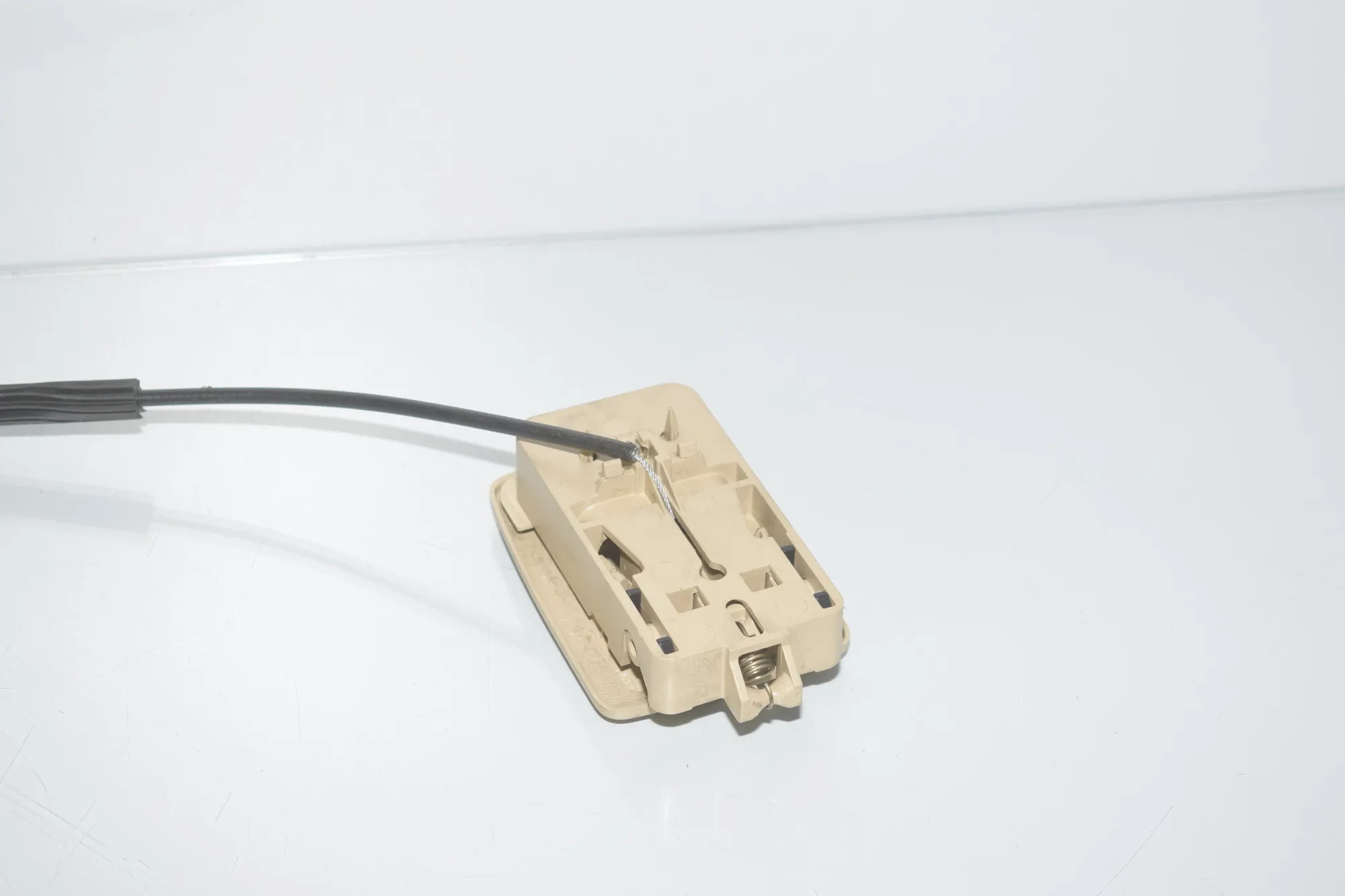 Rear Seat Backrest Lock – OEM 9164446 · BMW 5 Gran Turismo (F07) 530 d 2010 – 4