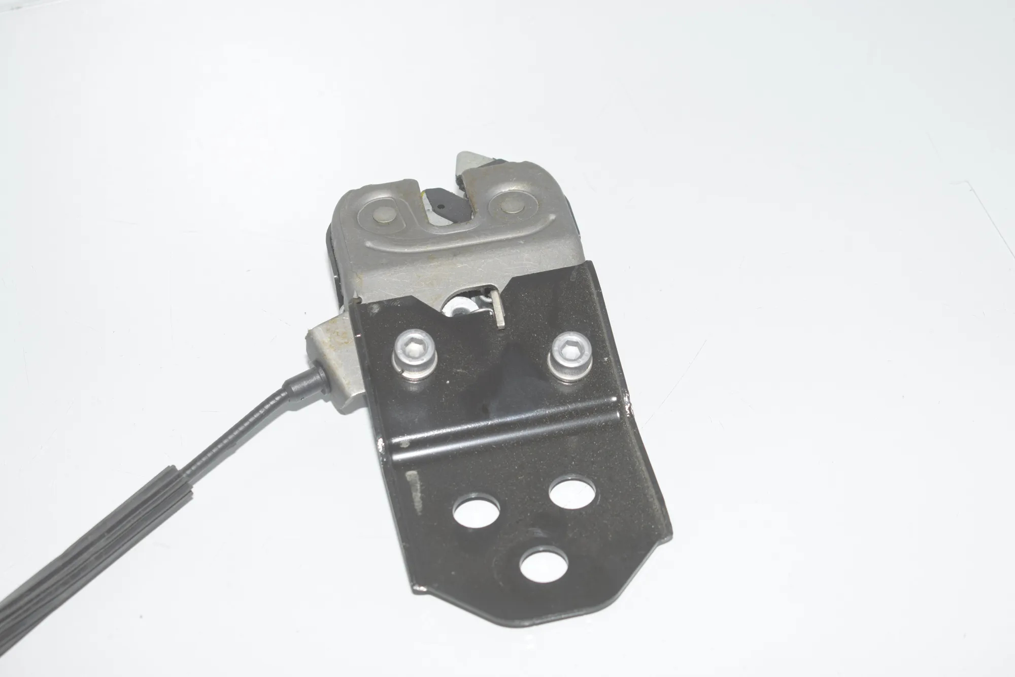 Rear Seat Backrest Lock – OEM 9164445 · BMW 5 Gran Turismo (F07) 530 d 2010 – 6