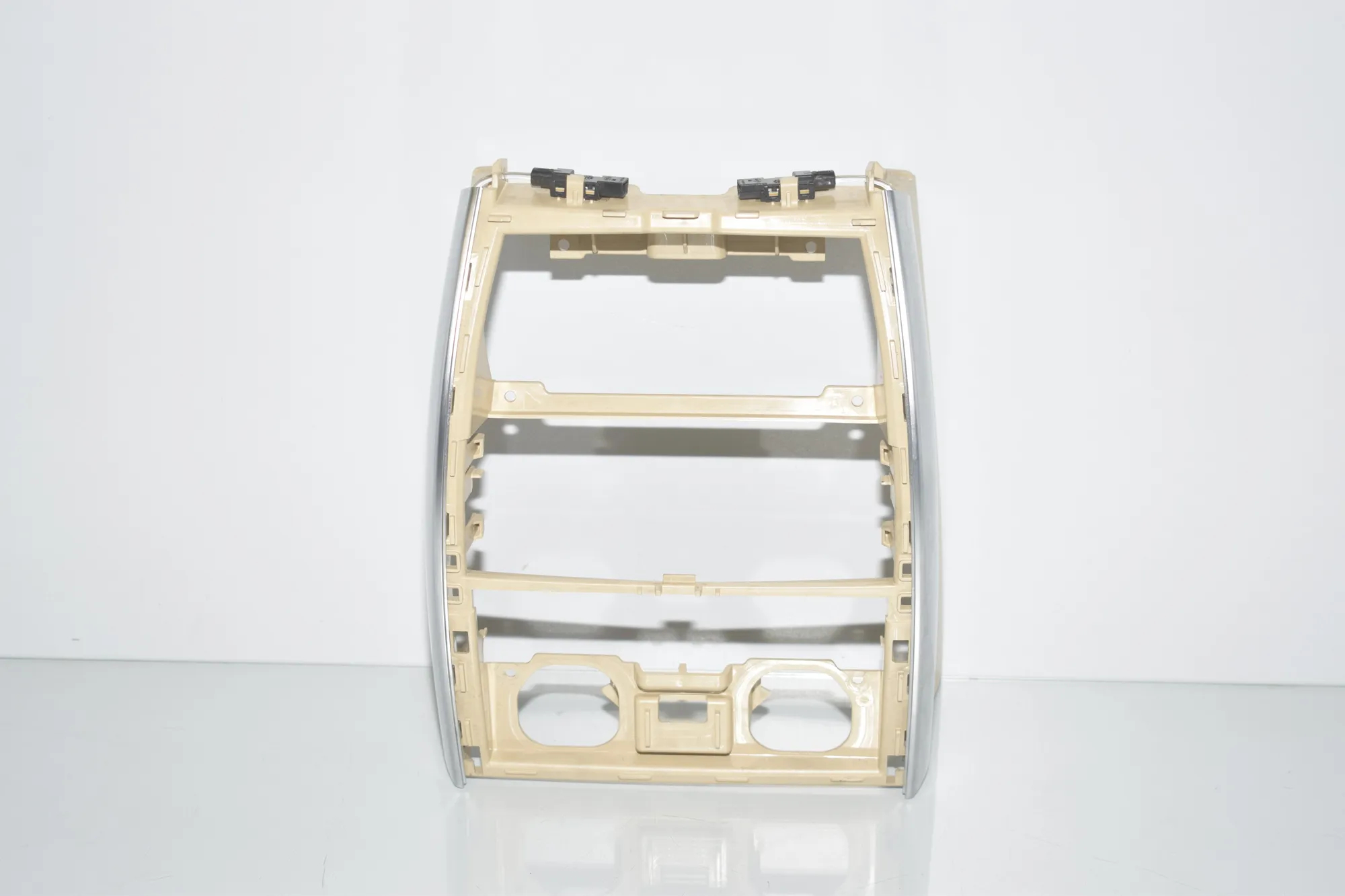 Center Console Trim – OEM 9181090 · BMW 5 Gran Turismo (F07) 530 d 2010 – 2
