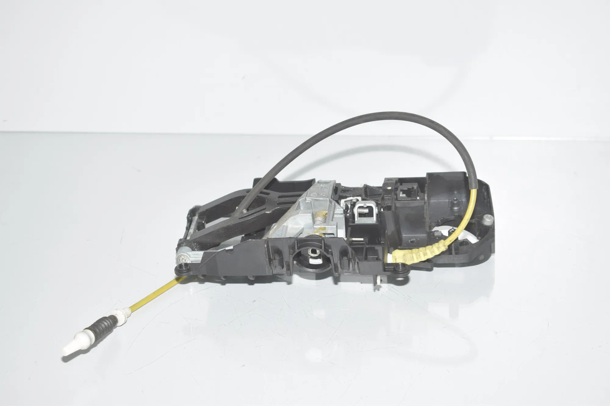Rear Right Door Interior Handle Frame – OEM 7187228 · BMW 5 Gran Turismo (F07) 530 d 2010
