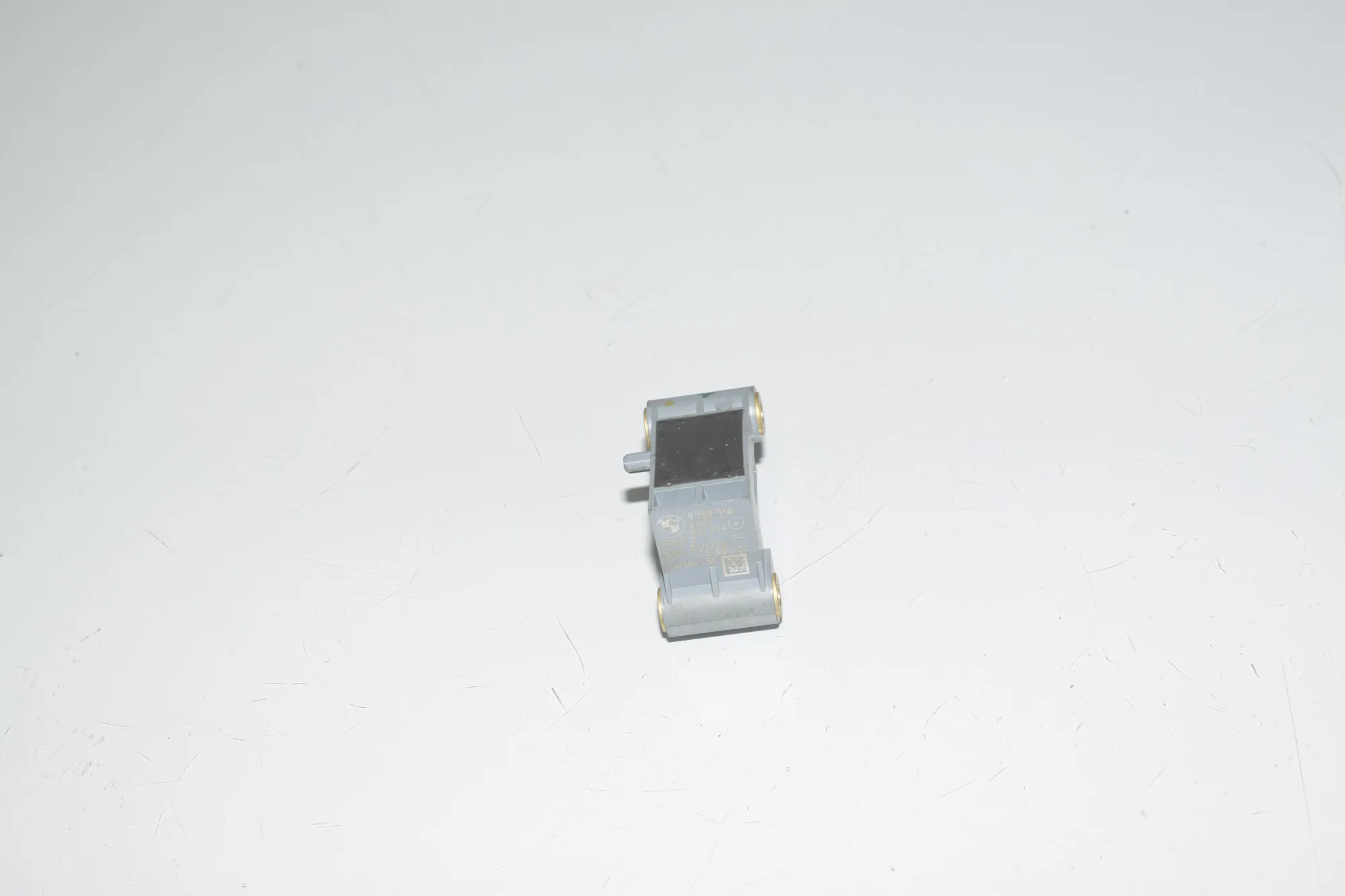 Front Left Impact Sensor – OEM 9159314 · BMW 5 Gran Turismo (F07) 530 d 2010 – 2