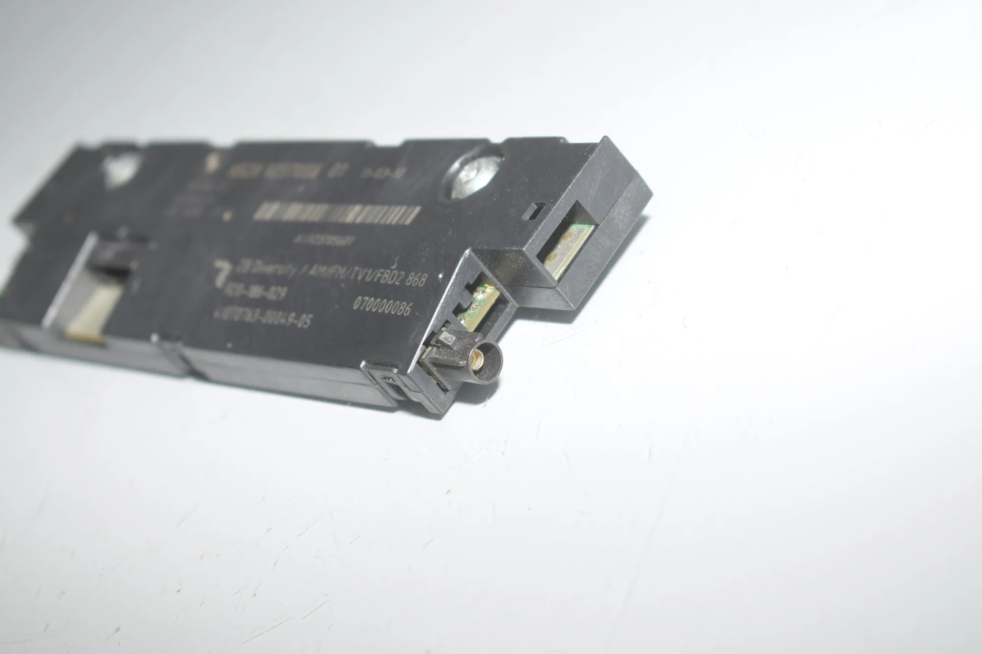 Antenna Amplifier – OEM 9237056 · BMW 5 Gran Turismo (F07) 530 d 2010 – 5