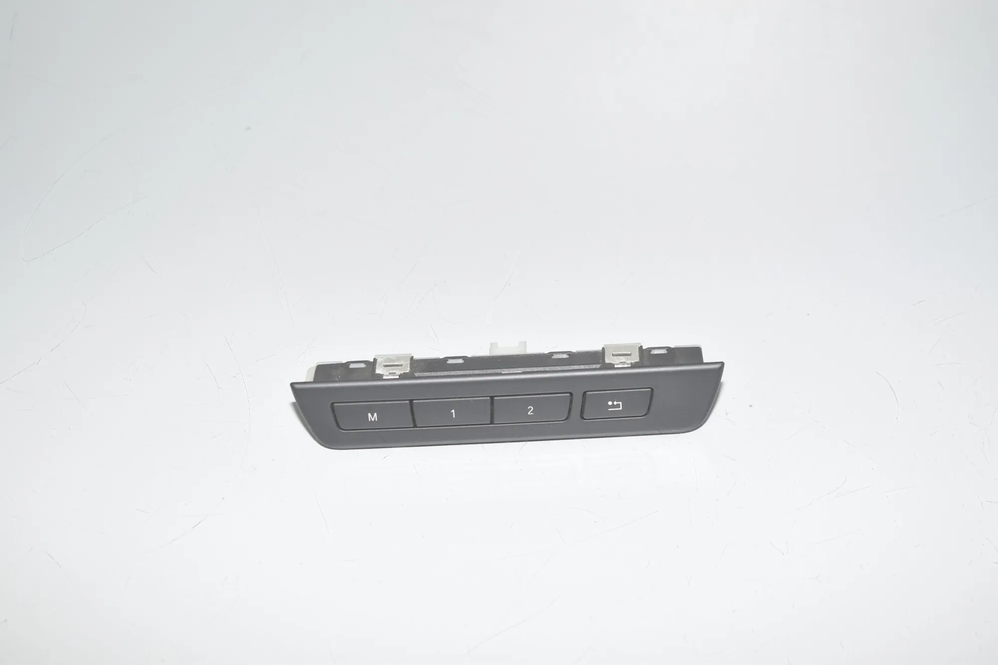 Other Control Units – OEM 9215798 · BMW 5 Gran Turismo (F07) 530 d 2010