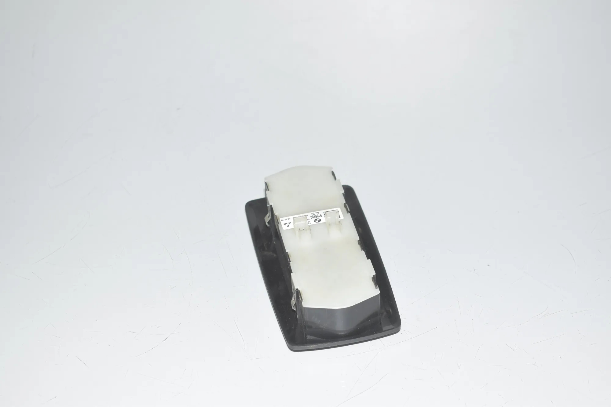 Other Control Units – OEM 9196202 · BMW 5 Gran Turismo (F07) 530 d 2010 – 4