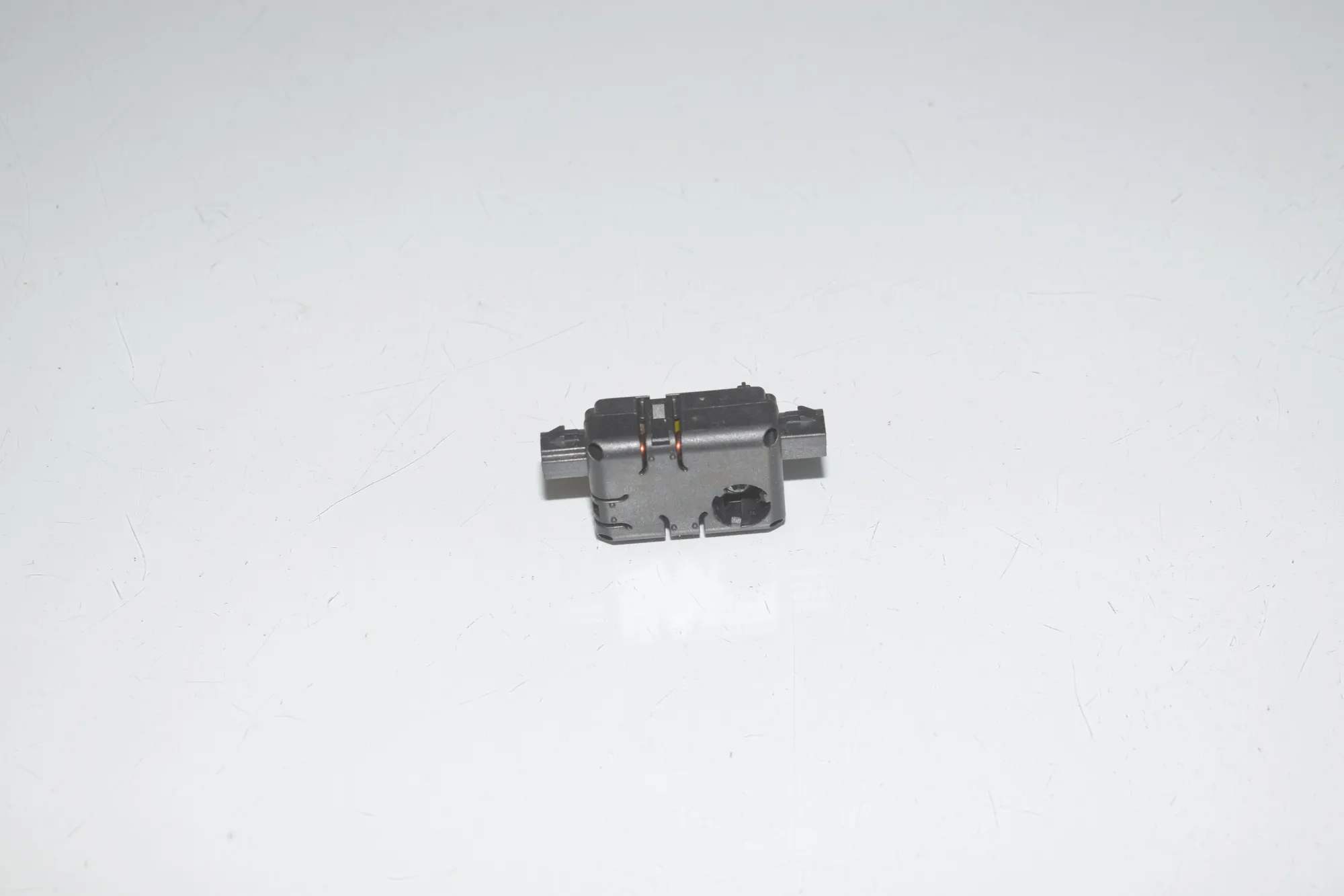 Antenna Amplifier – OEM 9185474 · BMW 5 Gran Turismo (F07) 530 d 2010