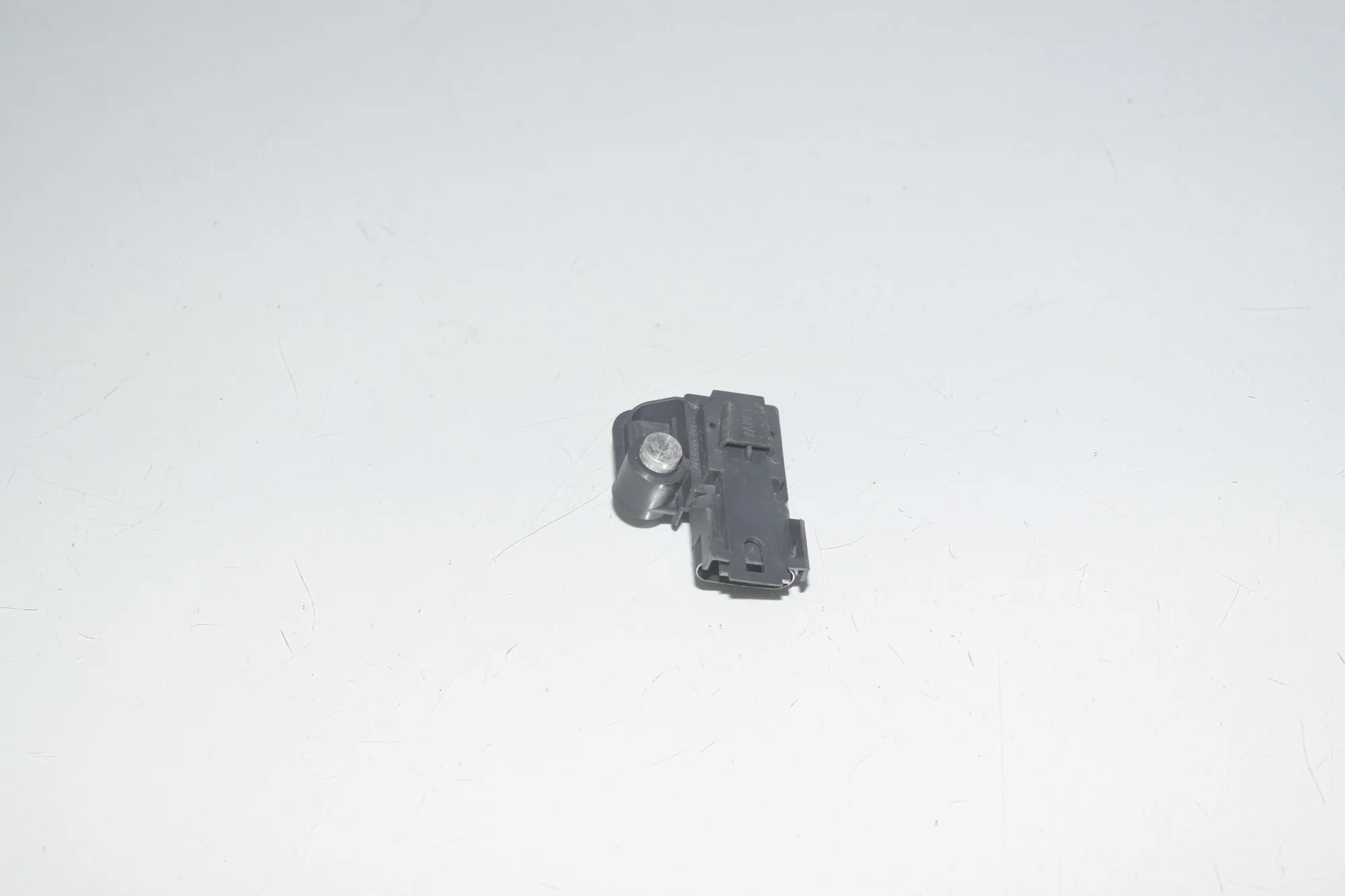 Right Side Impact Sensor – OEM 9159311 · BMW 5 Gran Turismo (F07) 530 d 2010 – 4