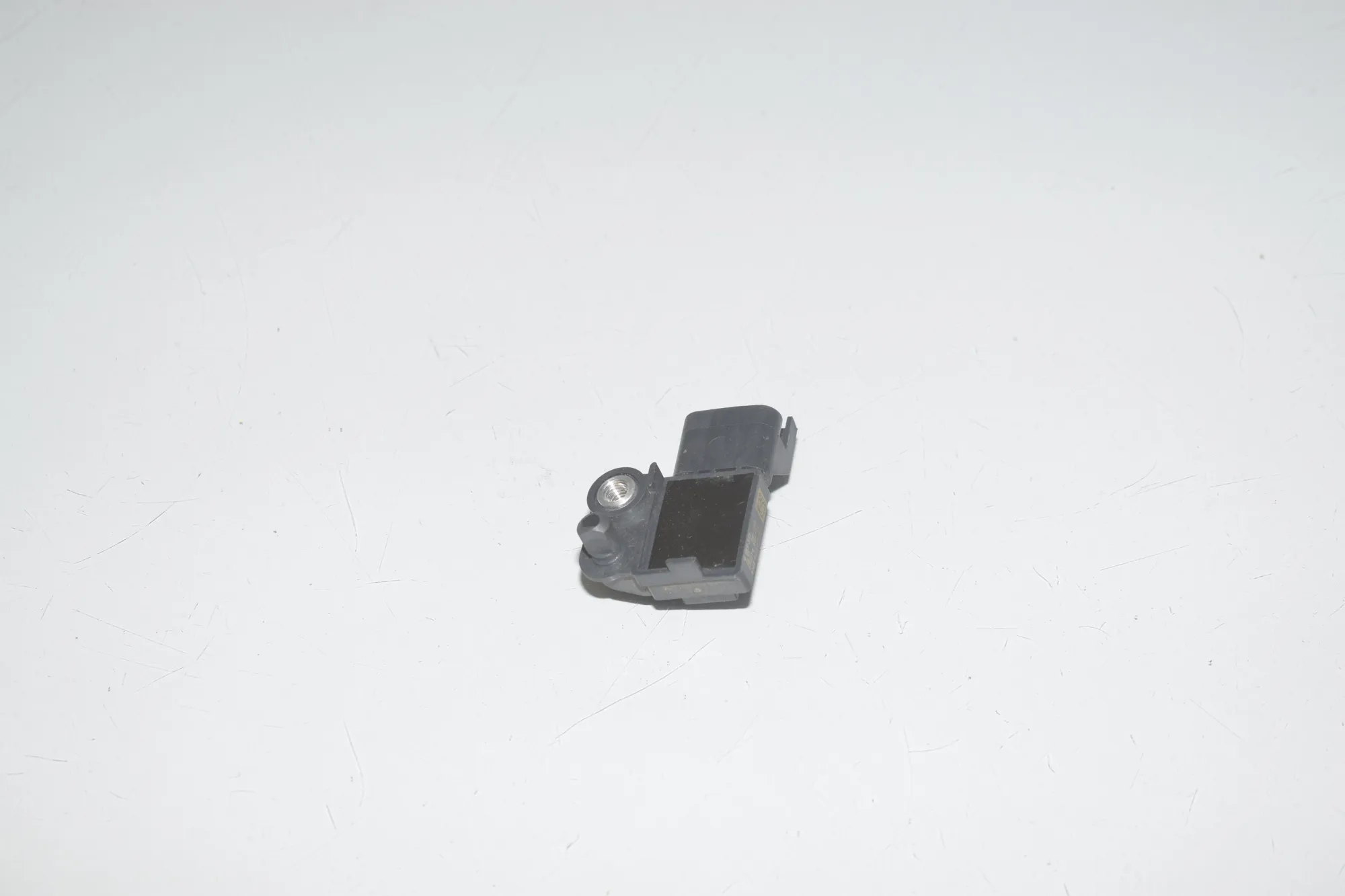 Right Side Impact Sensor – OEM 9159311 · BMW 5 Gran Turismo (F07) 530 d 2010