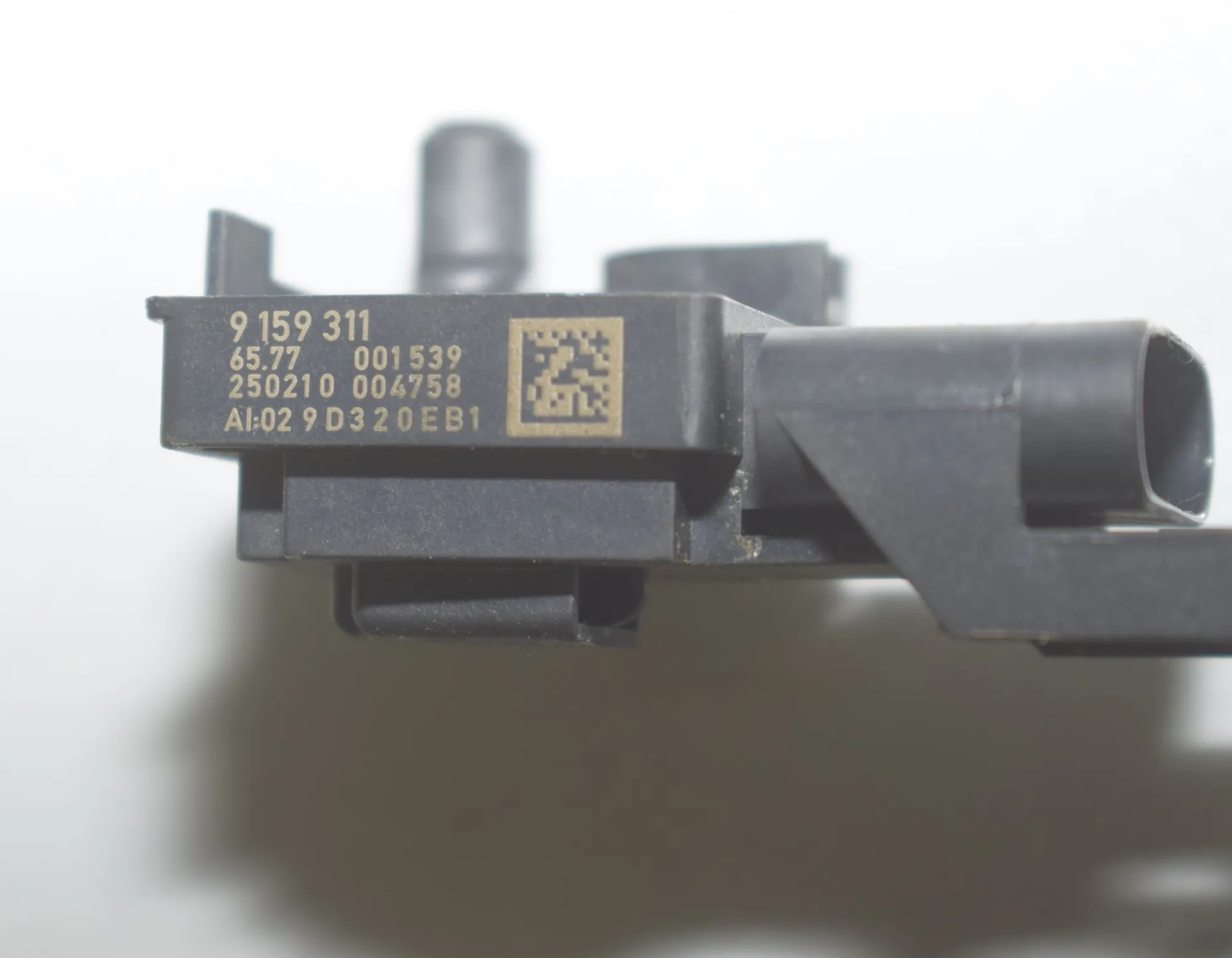 Right Side Impact Sensor – OEM 9159311 · BMW 5 Gran Turismo (F07) 530 d 2010 – 5