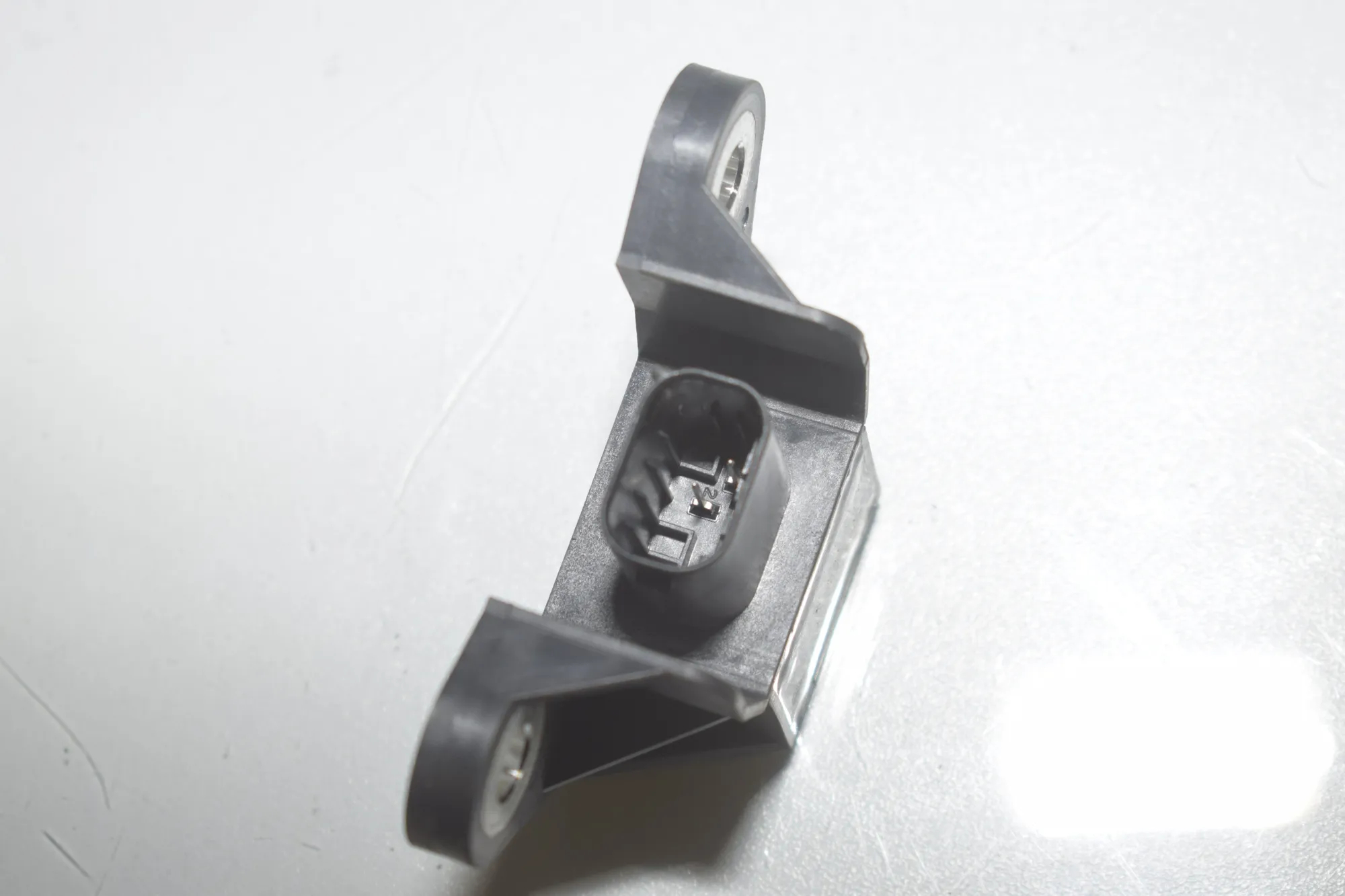 Rear Right Impact Sensor – OEM 9159310 · BMW 5 Gran Turismo (F07) 530 d 2010 – 4