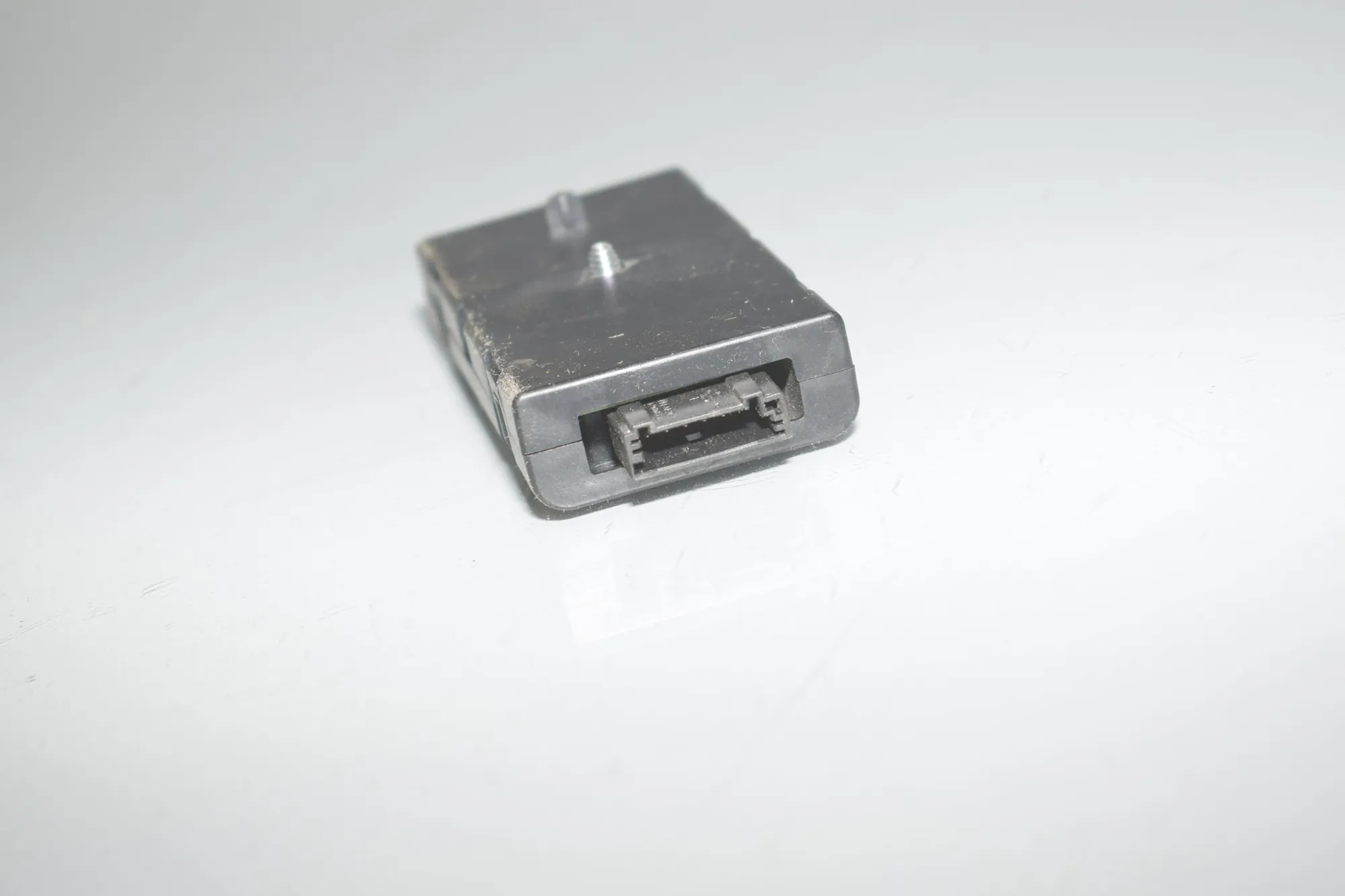 Antenna Amplifier – OEM 9158796 · BMW 5 Gran Turismo (F07) 530 d 2010 – 3