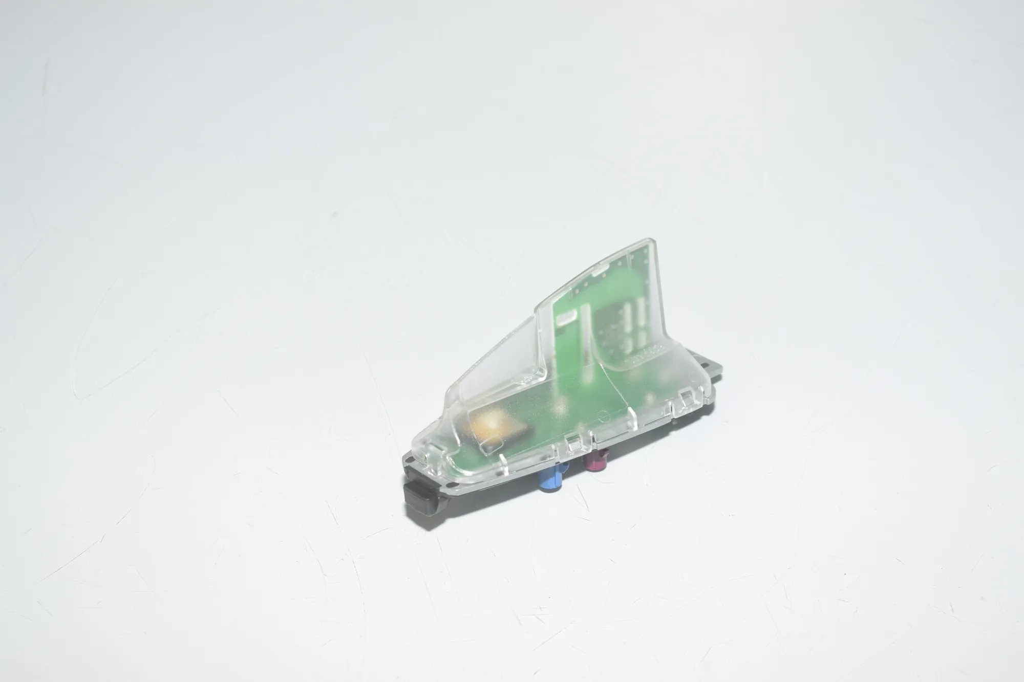Antenna – OEM 6950704 · BMW 5 Gran Turismo (F07) 530 d 2010 – 2
