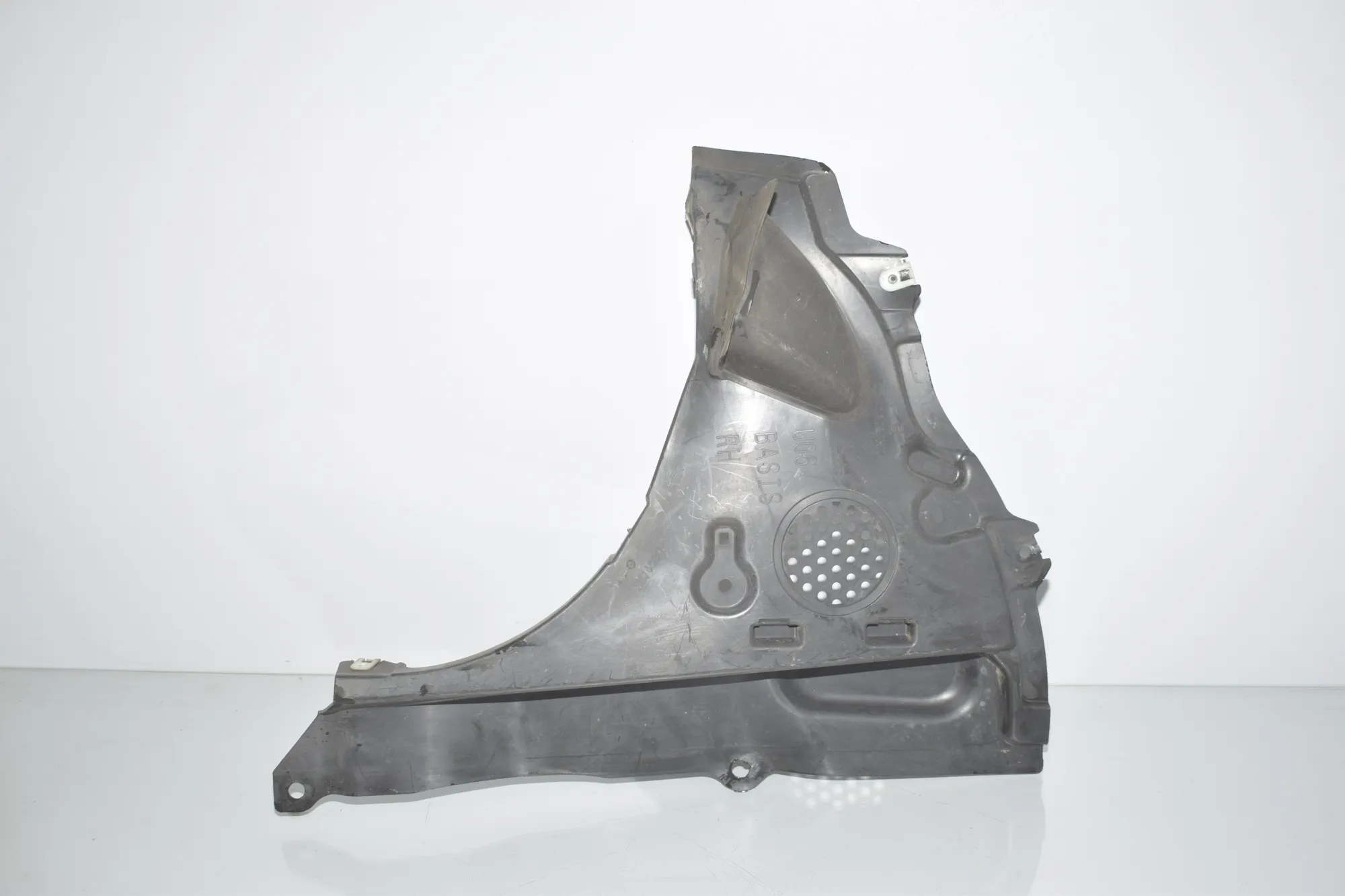 Front Right Arch Liner Front Part – OEM 8498448 · BMW 2 Active Tourer (U06) BMW 2 Active Tourer (U06) 218d 2023