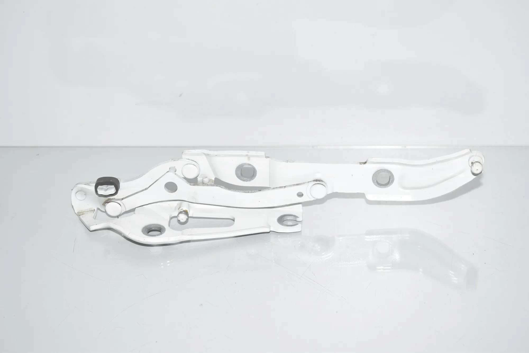 Left Side Bootlid Hinge – OEM 7304557 · BMW 2 Coupe (F22, F87) 220 i 2014