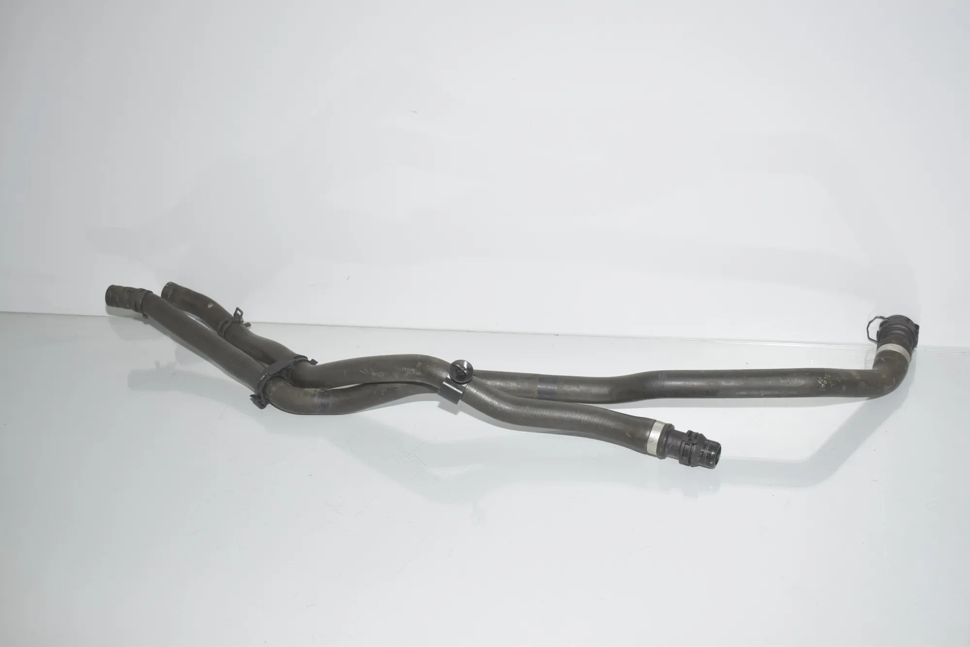 Coolant Hose Pipe – OEM 9208169 · BMW 2 Coupe (F22, F87) 220 i 2014 – 3