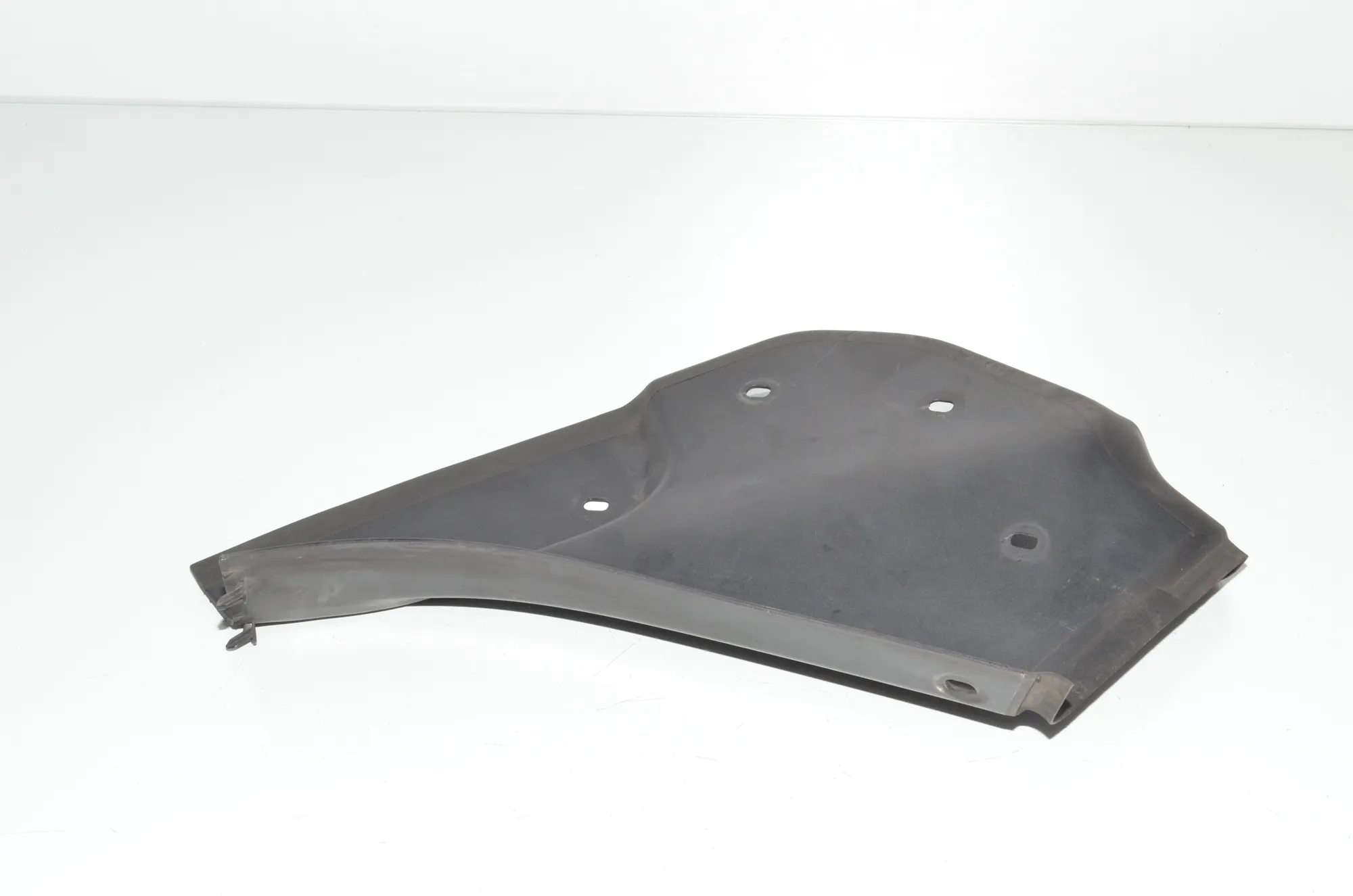 Rear Tailgate Left Side Drip Rail Trim – OEM 7201659 · BMW 5 Gran Turismo (F07) 530 d 2010 – 3