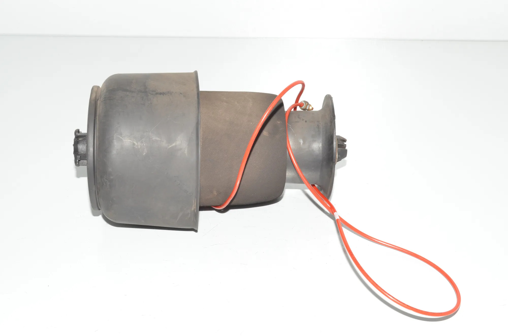 Rear Left Air Suspension Spring Bag – OEM 6781844 · BMW 5 Gran Turismo (F07) 530 d 2010