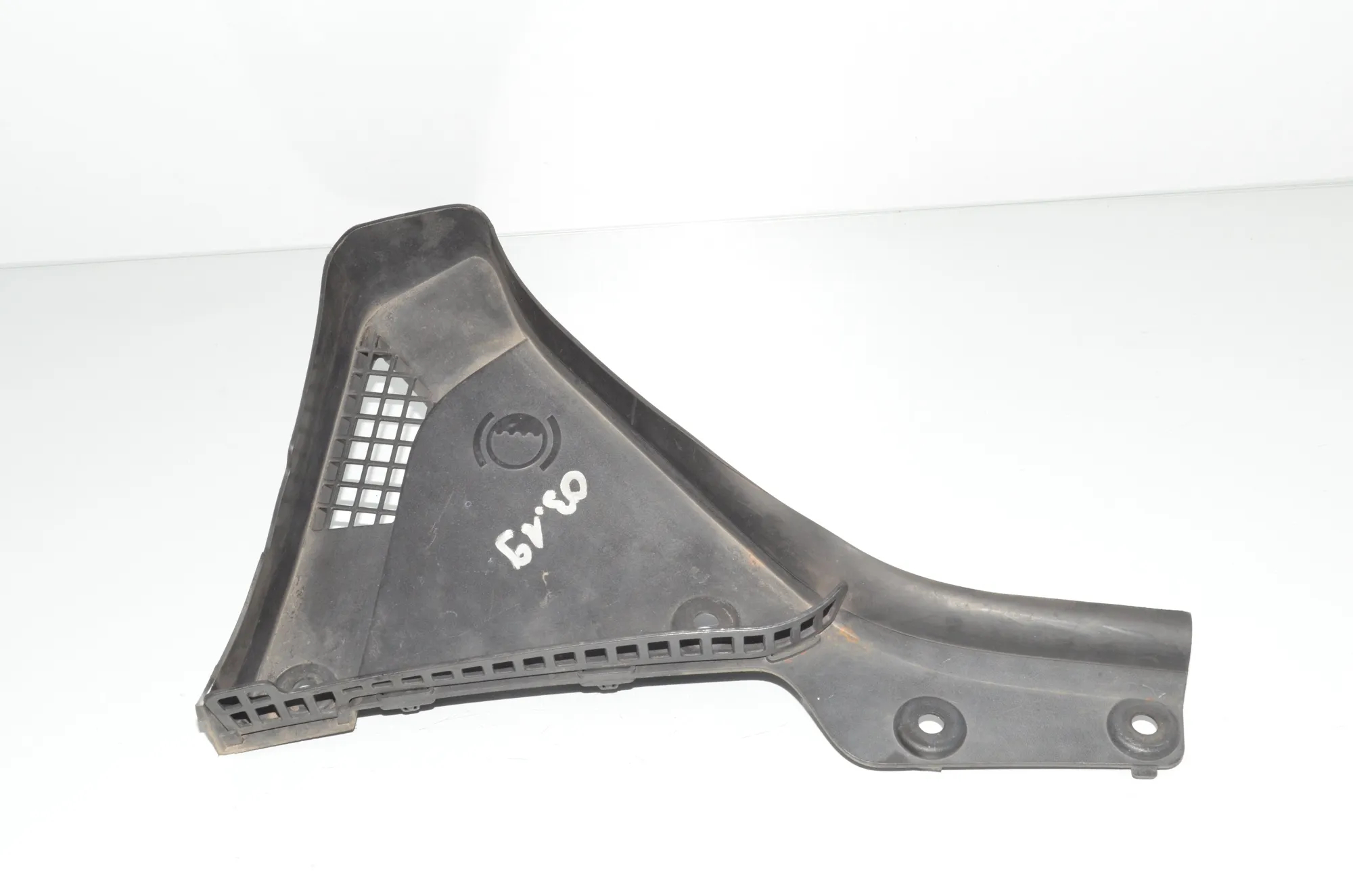 Front Wiper Cowl Trim – OEM 7220181 · BMW 5 Gran Turismo (F07) 530 d 2010