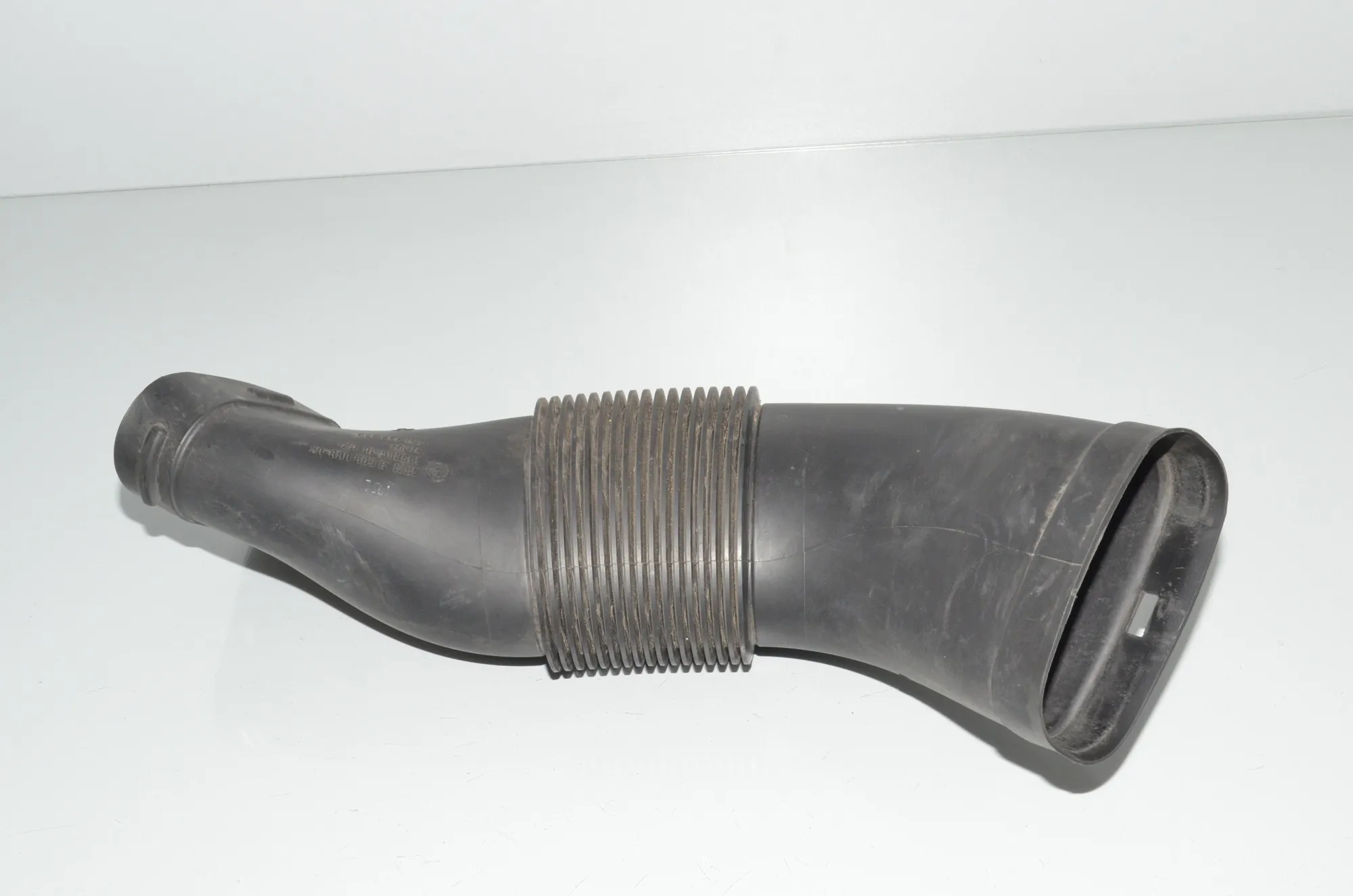 Air Intake Tube – OEM 8509068 · BMW X6 (F16, F86) M 50 d 2016